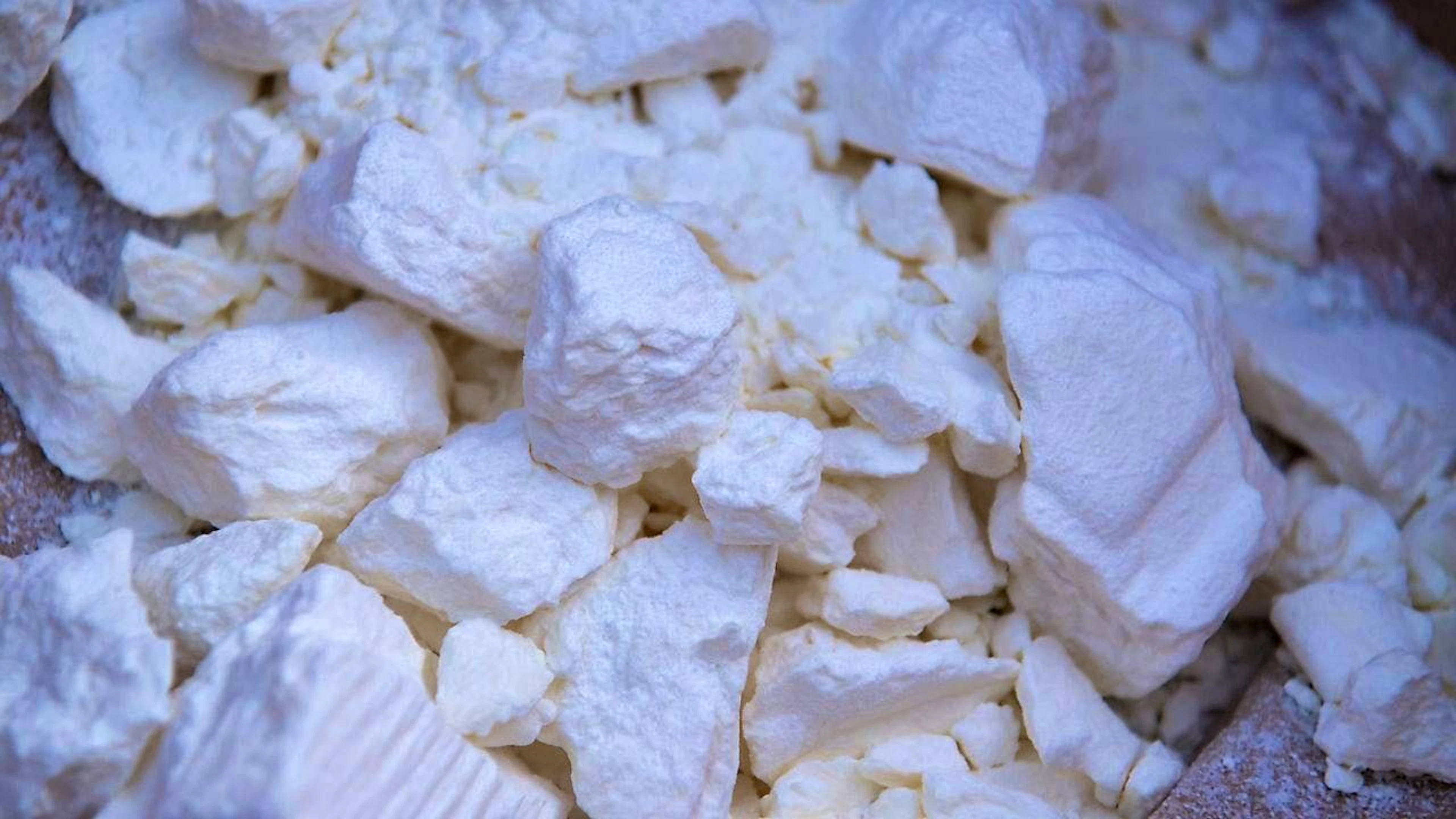ARCHIVE - More and more cocaine is coming into Europe, especially via the ports of Rotterdam and Amsterdam. Photo: Sven Hoppe/dpa