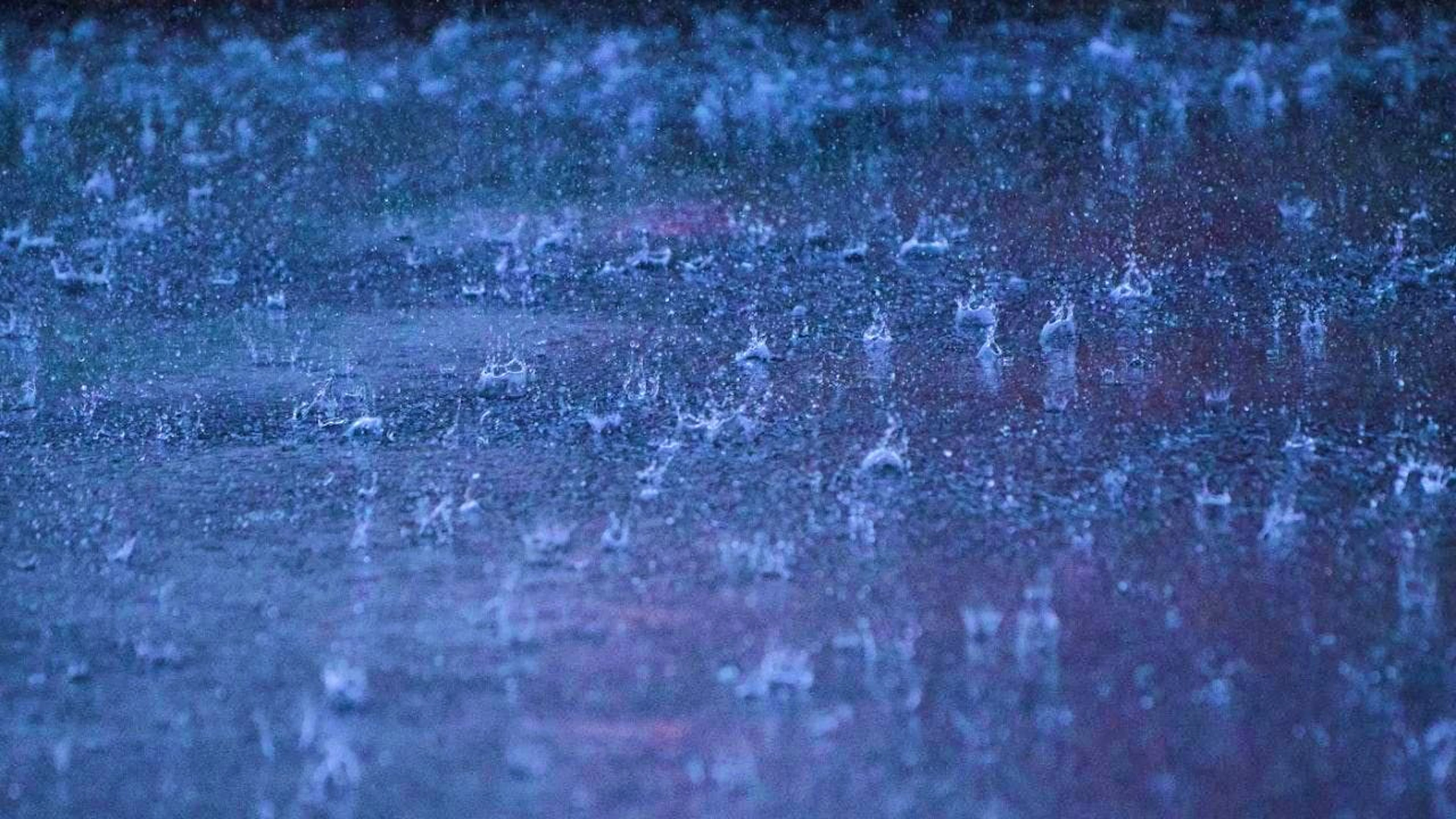 On Saturday, the federal government raised the danger level for rain to warning level 3, which means that local flooding is possible, according to the natural hazards portal.