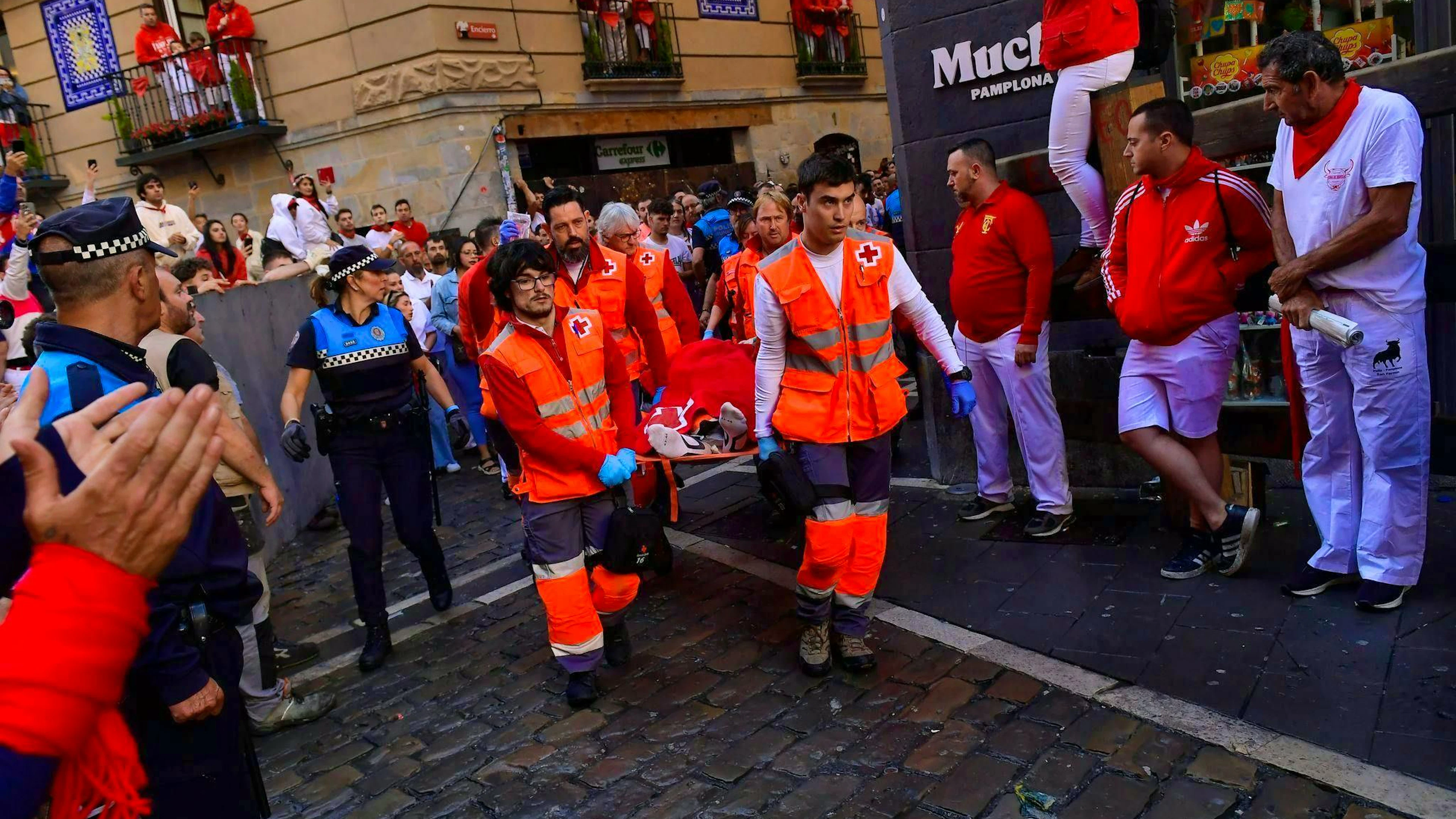 Bull run in Pamplona in 2024: at least six people were injured during the first run.