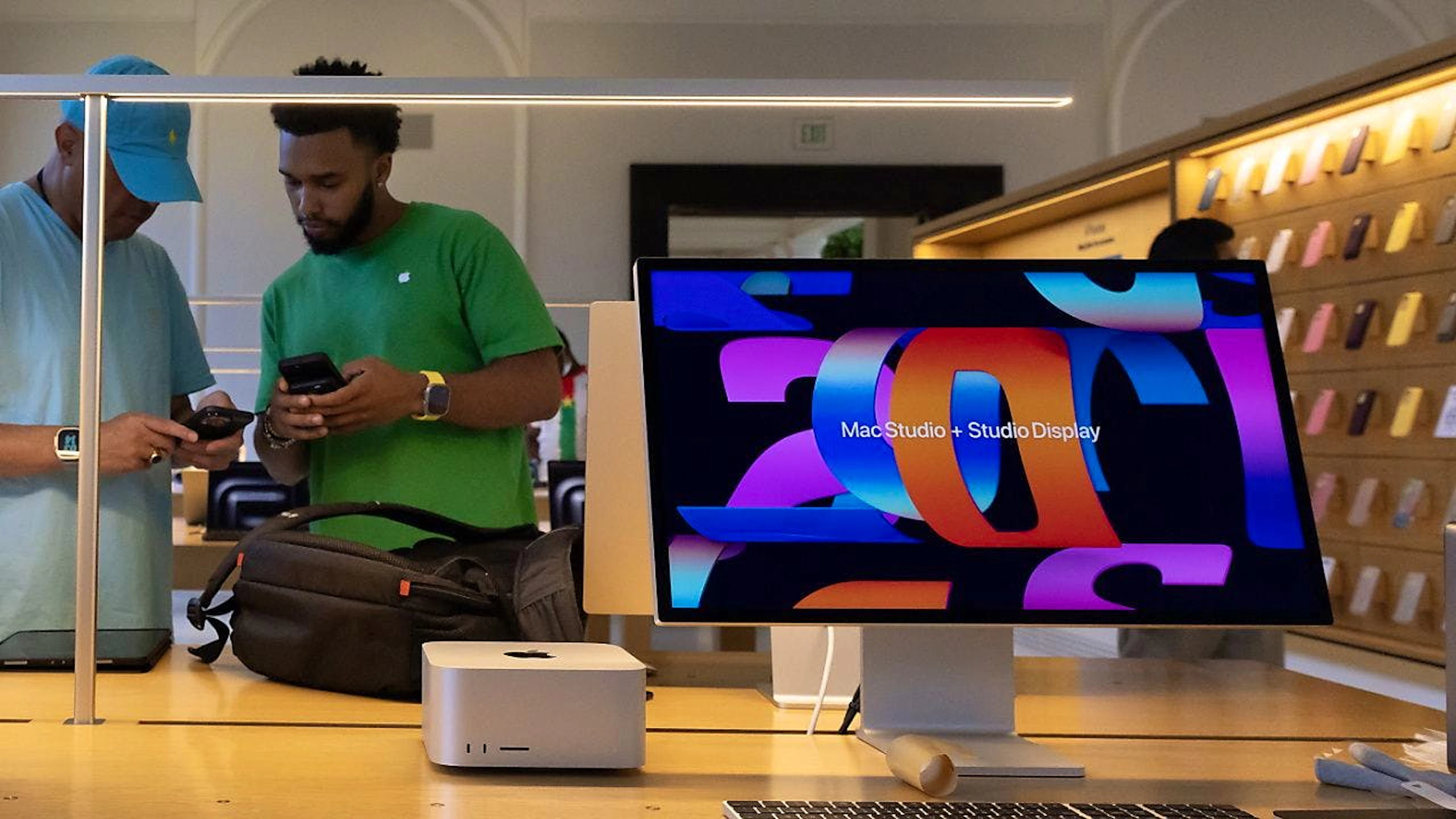 Più richiesti sono risultati in particolare i computer di Apple.