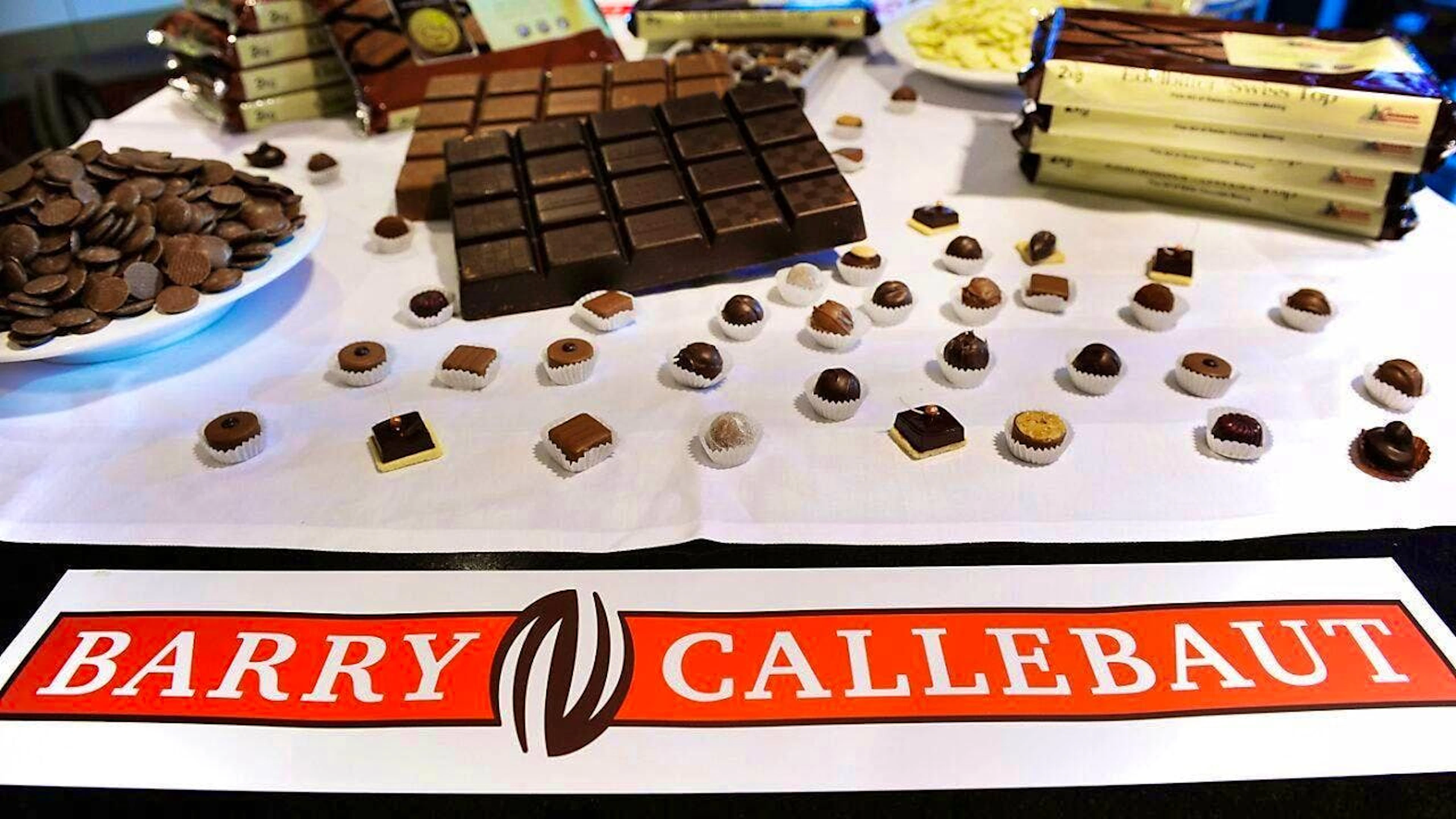 The chocolate producer can pass on rising cocoa costs to industrial customers. (archive picture)