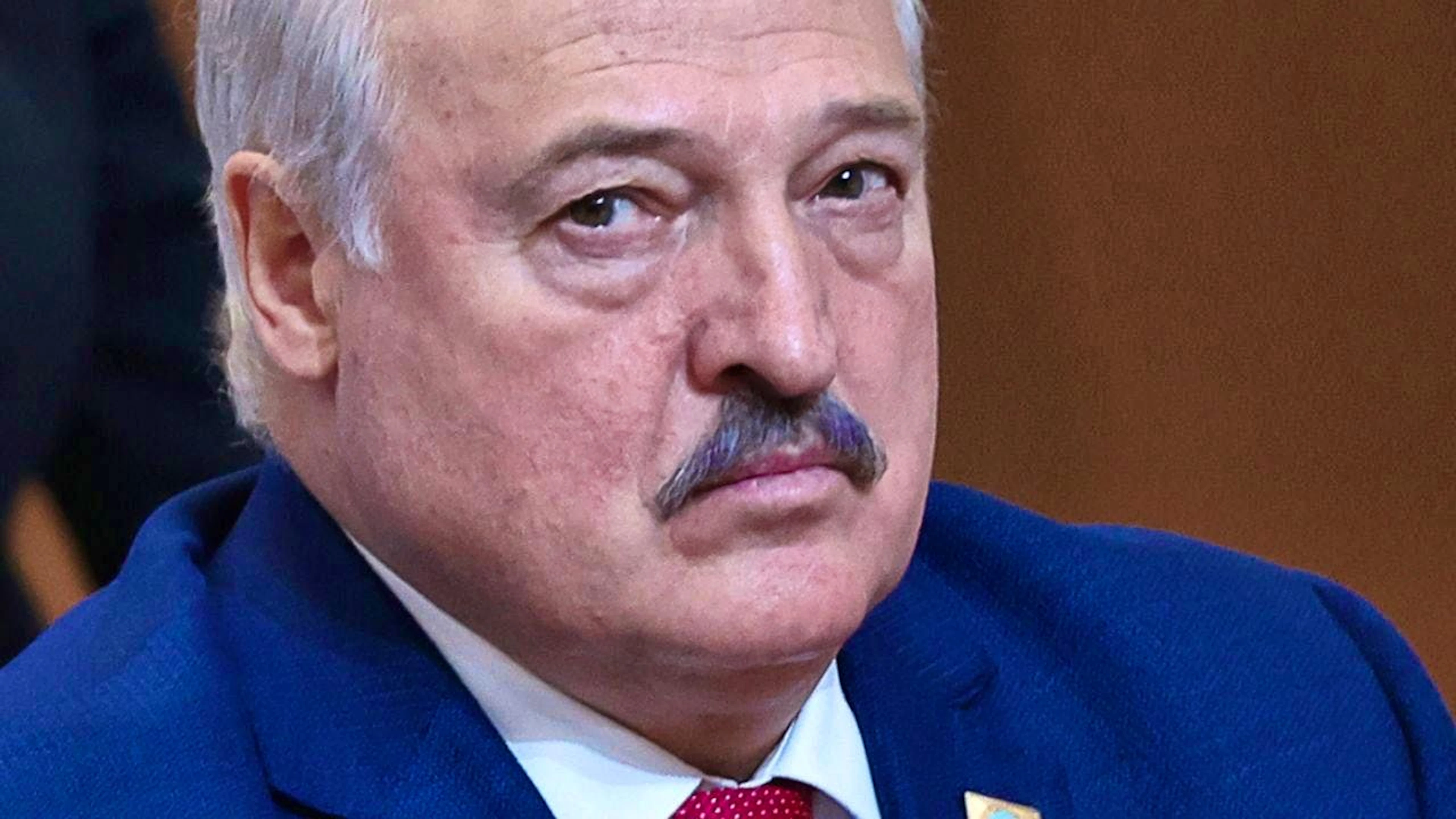 HANDOUT - In this photo released by the state news agency Sputnik via AP, the President of Belarus, Alexander Lukashenko, takes part in the summit of the Shanghai Cooperation Organization (SCO). (to dpa: "Signs of détente between Kiev and Minsk") Photo: Sergey Savostyanov/Pool Sputnik Kremlin/AP/dpa