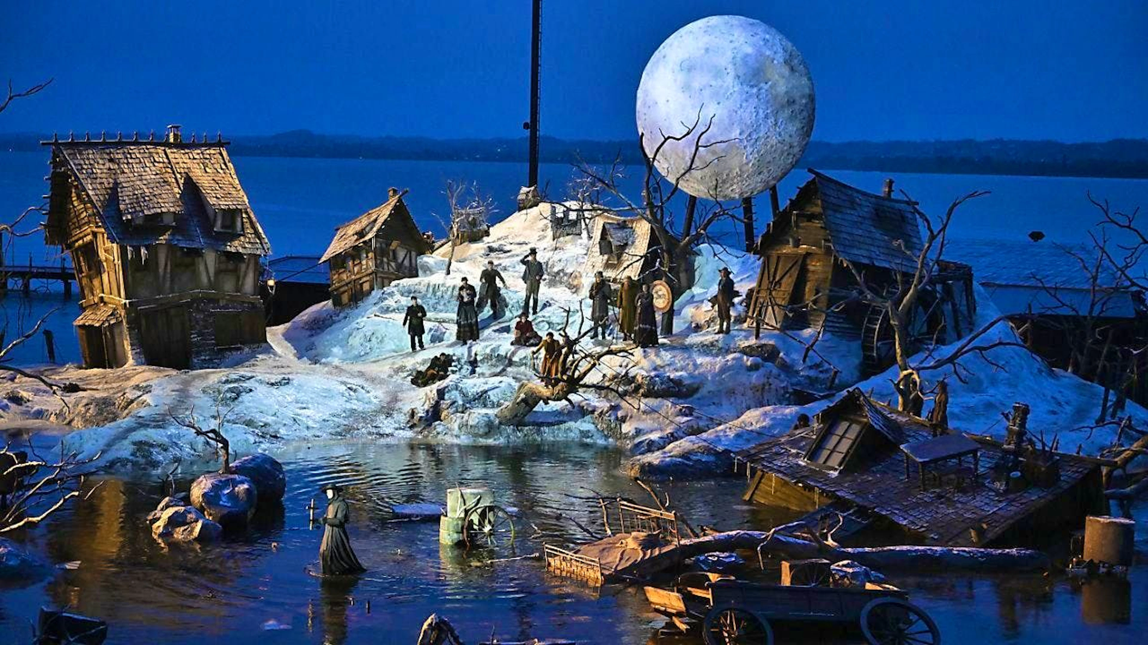 Scene from the rehearsals for "Der Freischütz". The opera celebrates its premiere on the lake stage in Bregenz on Wednesday.