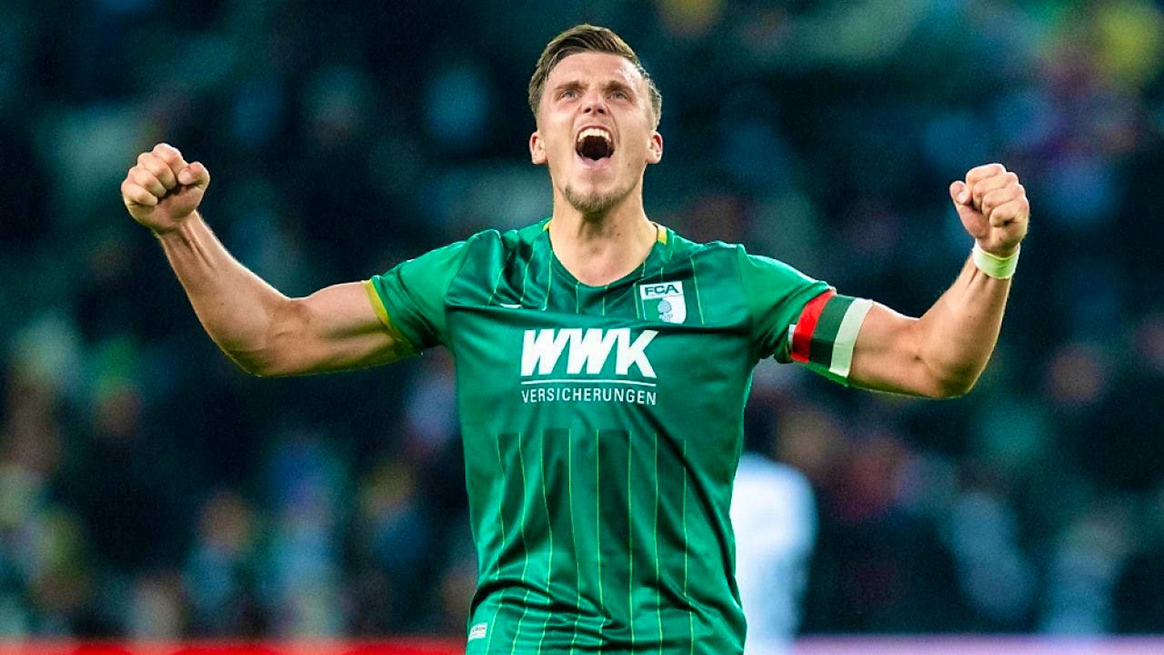 Ermedin Demirovic, 2019/20 striker at FC St. Gallen and most recently captain at FC Augsburg, moves to the Champions League
