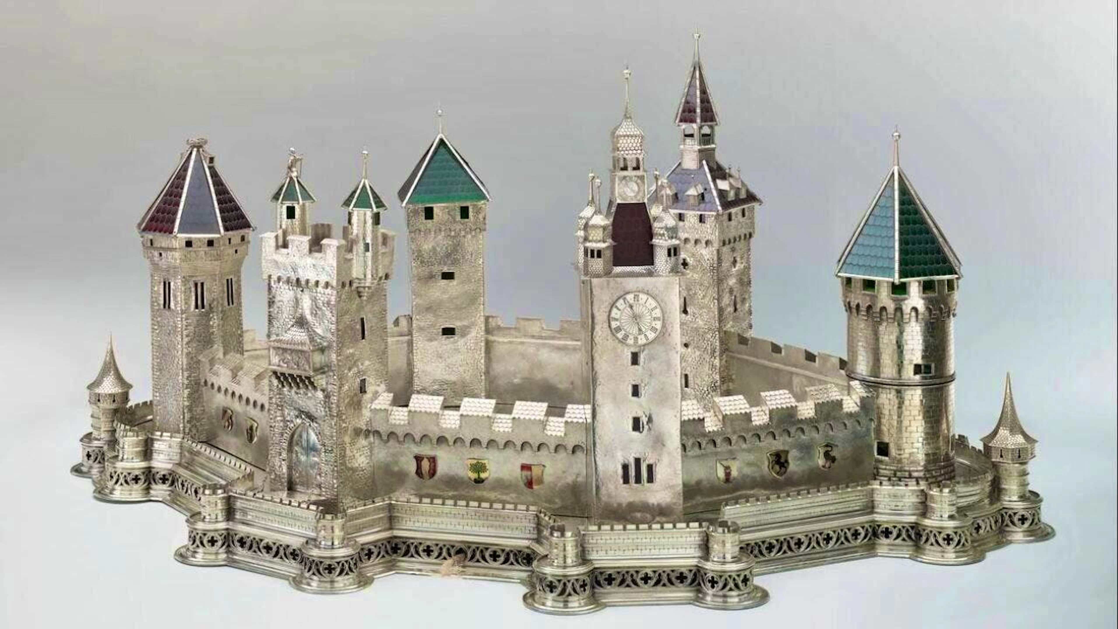 Bossard made the centerpiece with five Lucerne towers for John Wanamaker. The American had become rich as a department store and advertising pioneer.