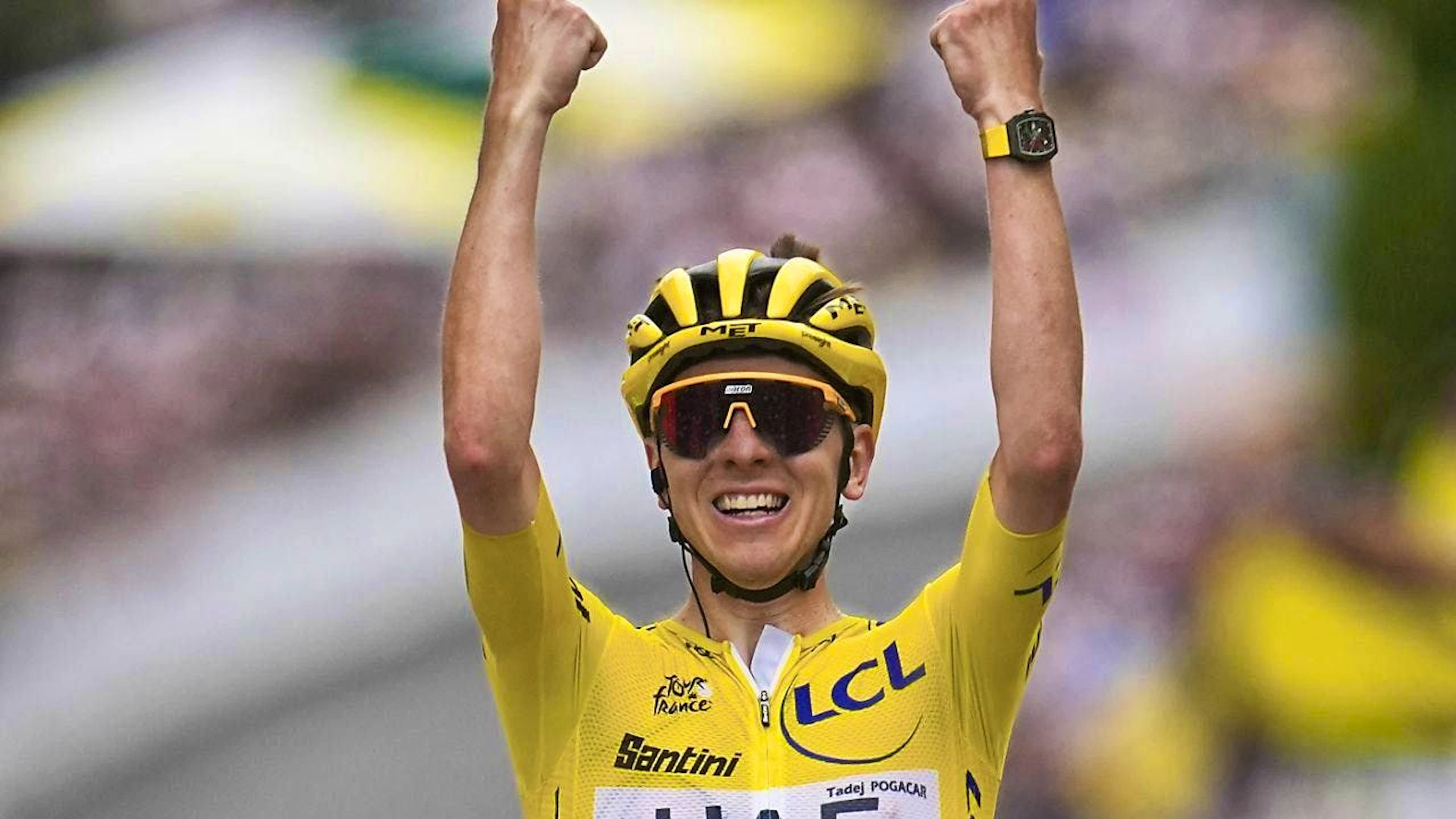 A familiar picture: Tadej Pogacar wins and wins