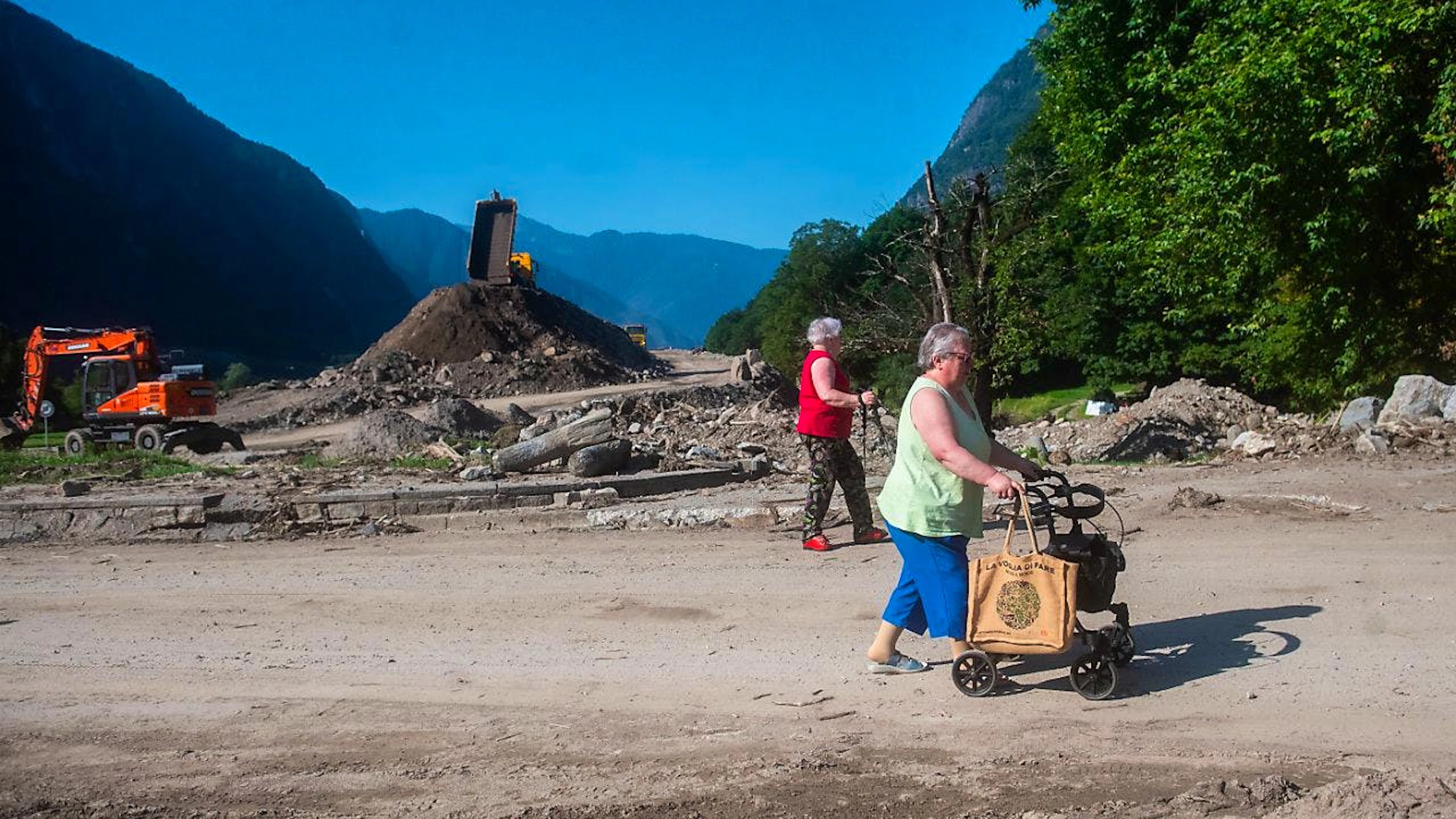 Ad un mese dall'alluvione del 21 giugno che ha messo in ginocchio la Mesolcina, il Comune di Lostallo ha organizzato una giornata dedicata alla solidarietà e al volontariato.