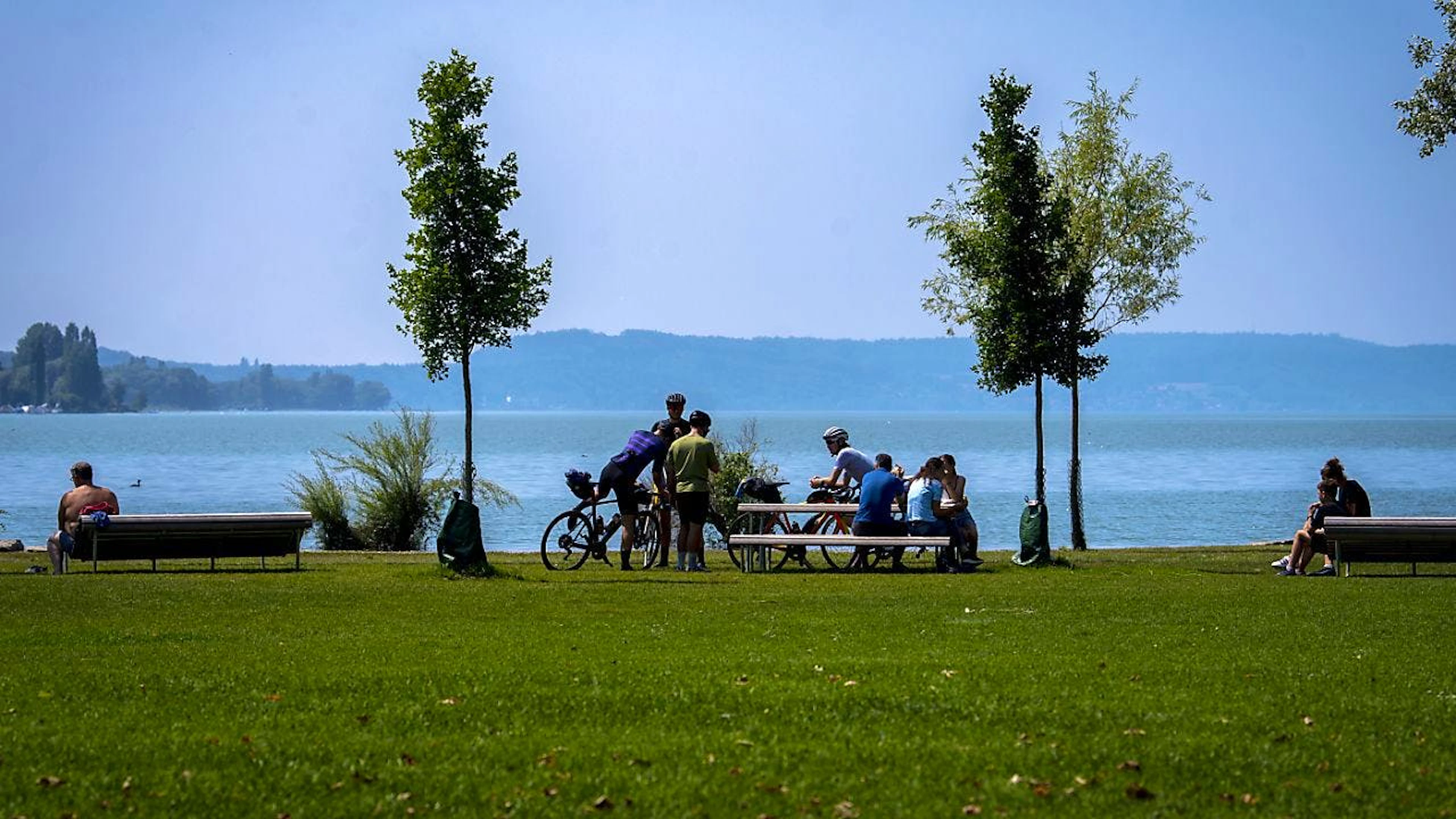 Mann verschwindet im Bielersee unter Wasser und taucht nicht mehr auf
