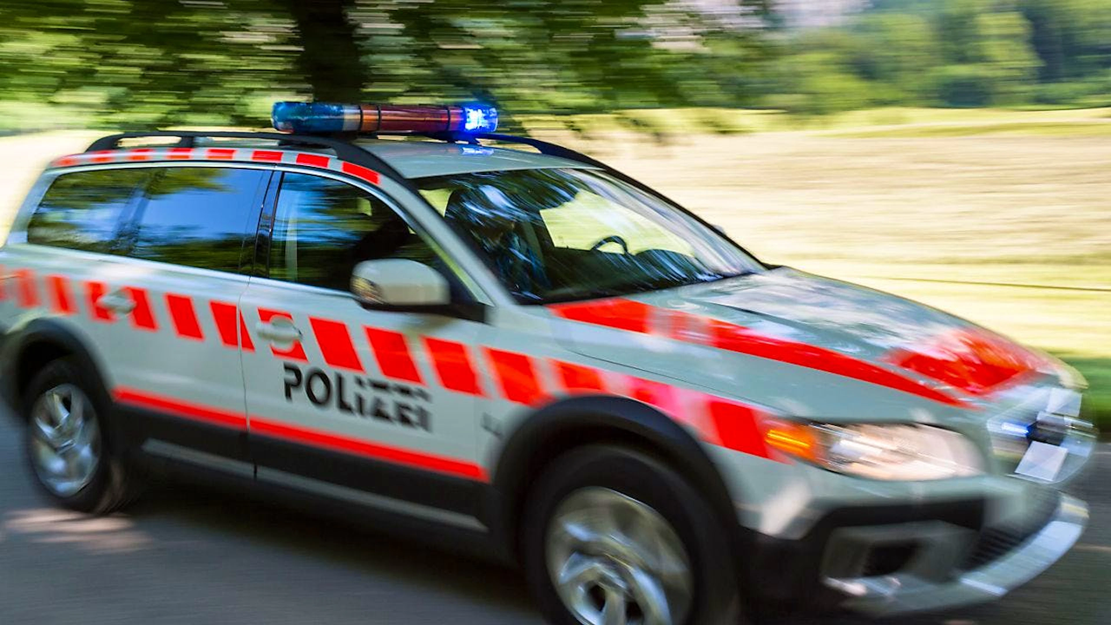 Quattro arresti per attentati con esplosivi a Glarona. (immagine d'illustrazione)