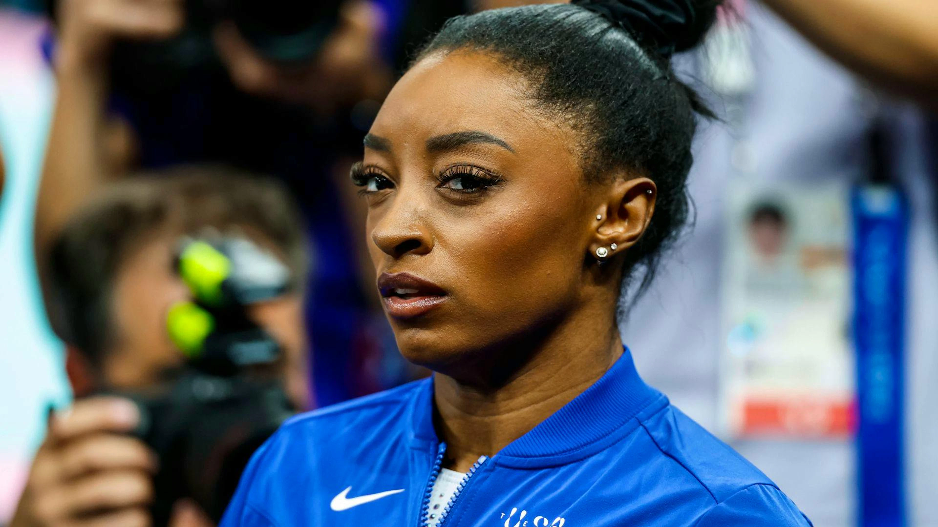 Turnerin Simone Biles hat von einem schwerwiegenden Notfall berichtet.