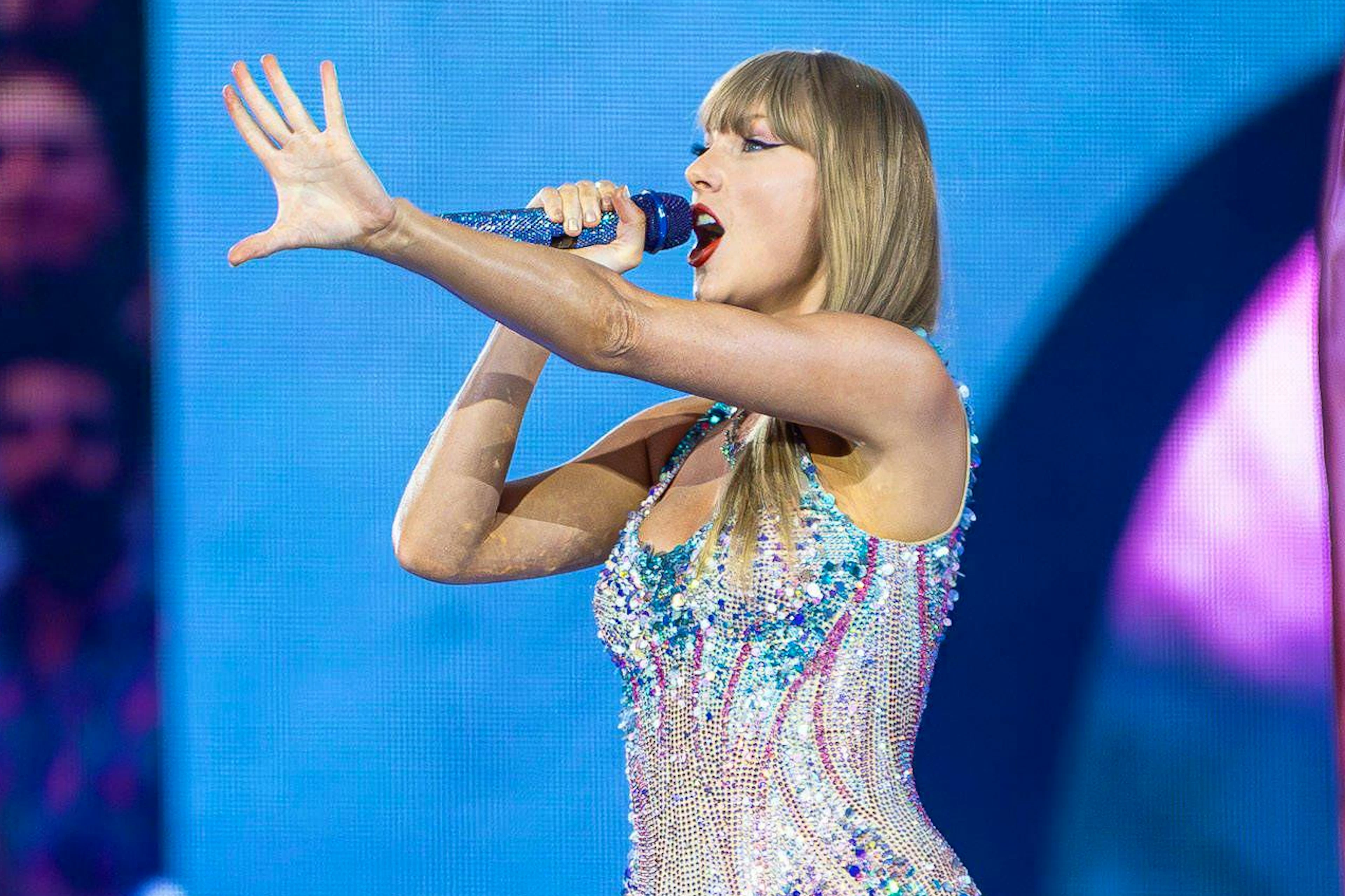 Sängerin Taylor Swift hat sich während ihrer «The Eras»-Tour in London mit verletzten Kindern der Southport-Messerattacke getroffen. 