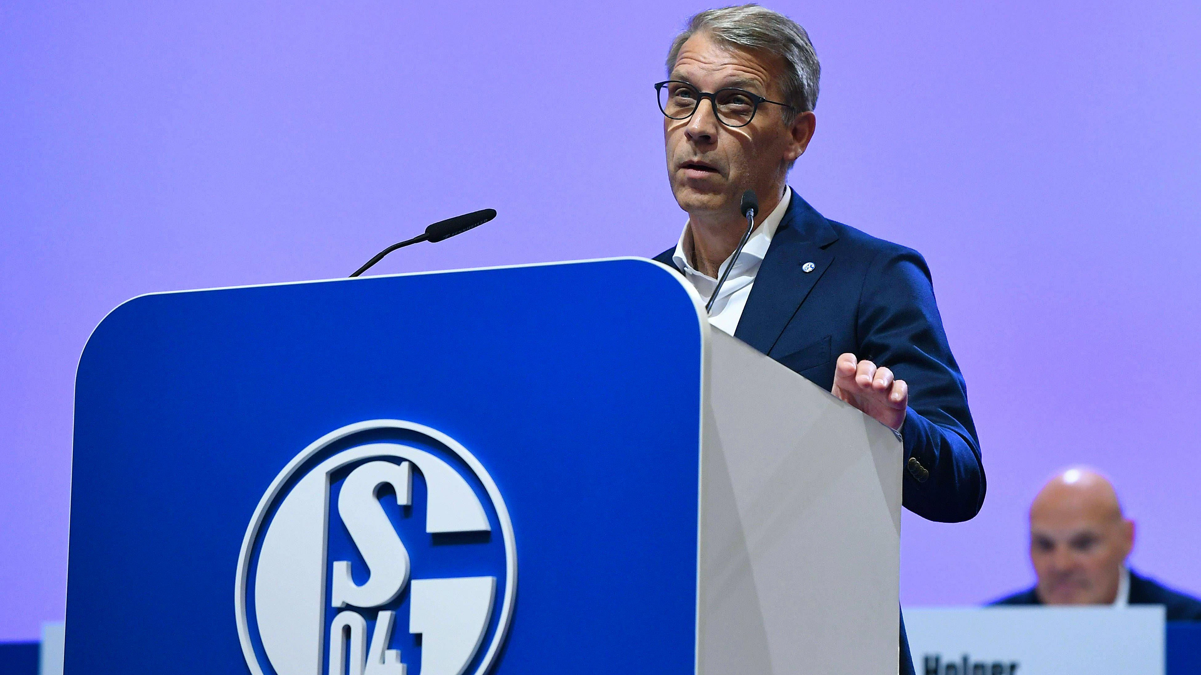 Zwischen 2018 und 2024 war Knäbel beim deutschen Grossklub Schalke 04 tätig.