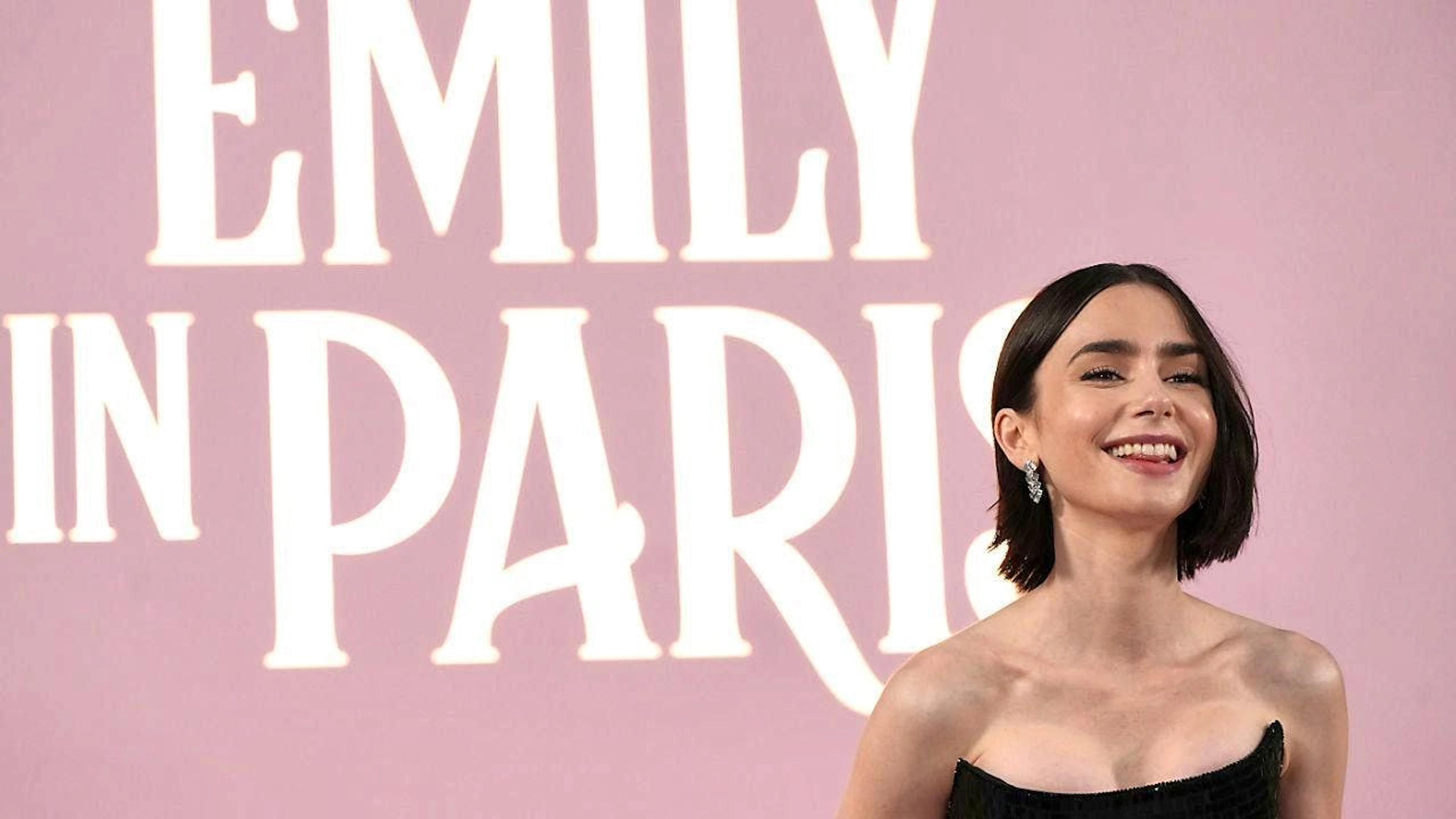 ARCHIVE - British actress Lily Collins at the premiere of the fourth season of "Emily in Paris" Photo: Jordan Strauss/Invision/dpa