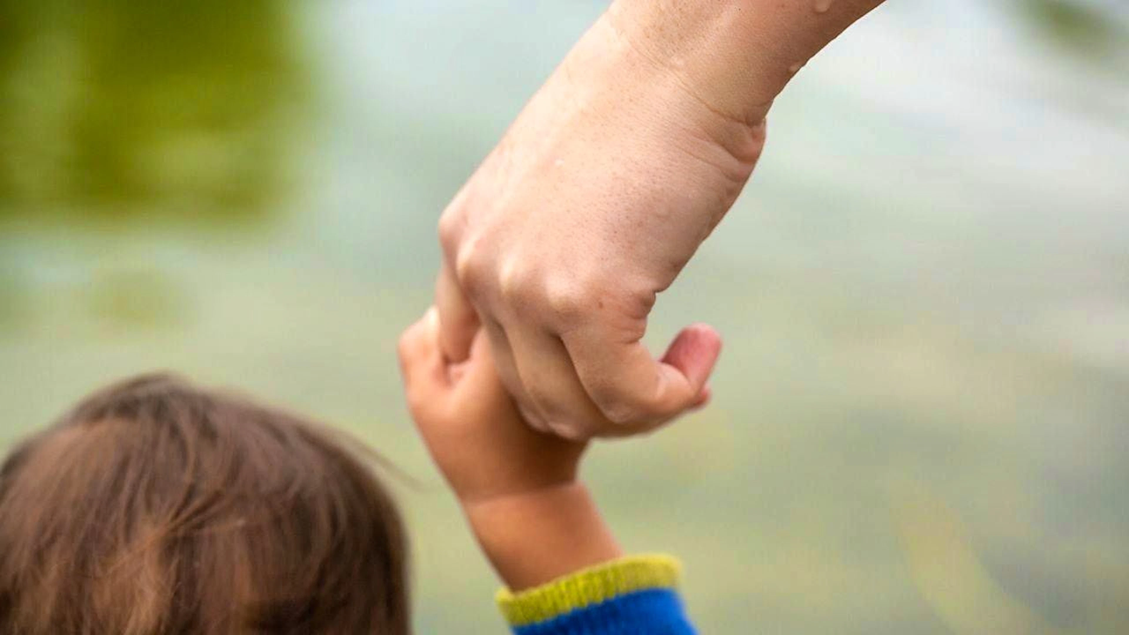 The Federal Council is planning to ban the adoption of children from abroad, it announced on Wednesday.