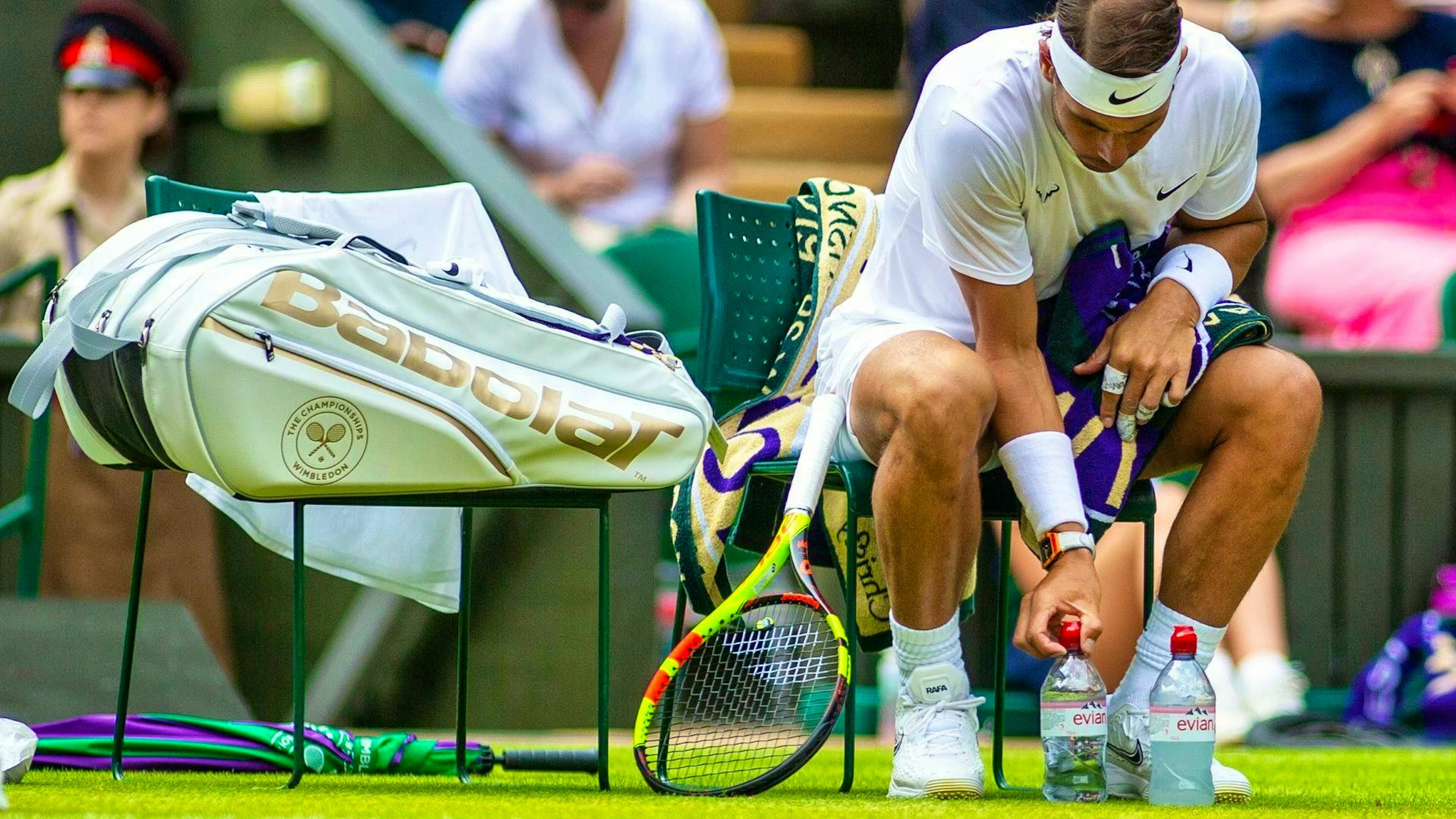 Another three millimeters to the right and you'll be fine, Rafa!