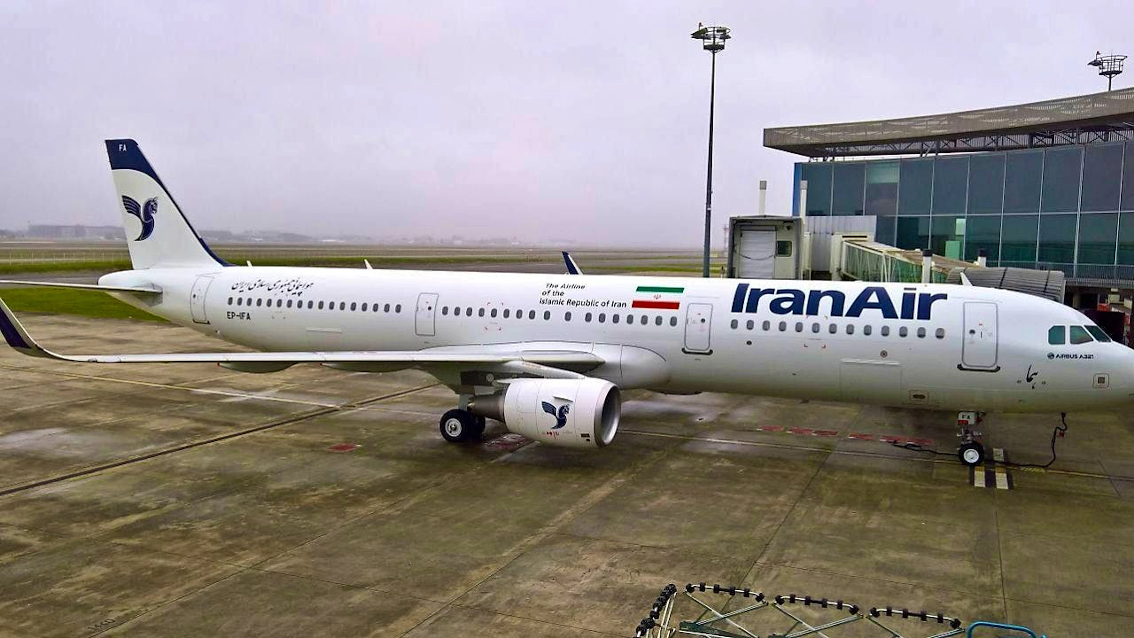 ARCHIVE - An A 321 aircraft from the European aircraft manufacturer Airbus is delivered to the Iranian airline "Iran Air". Photo: Steffen Weyer/dpa