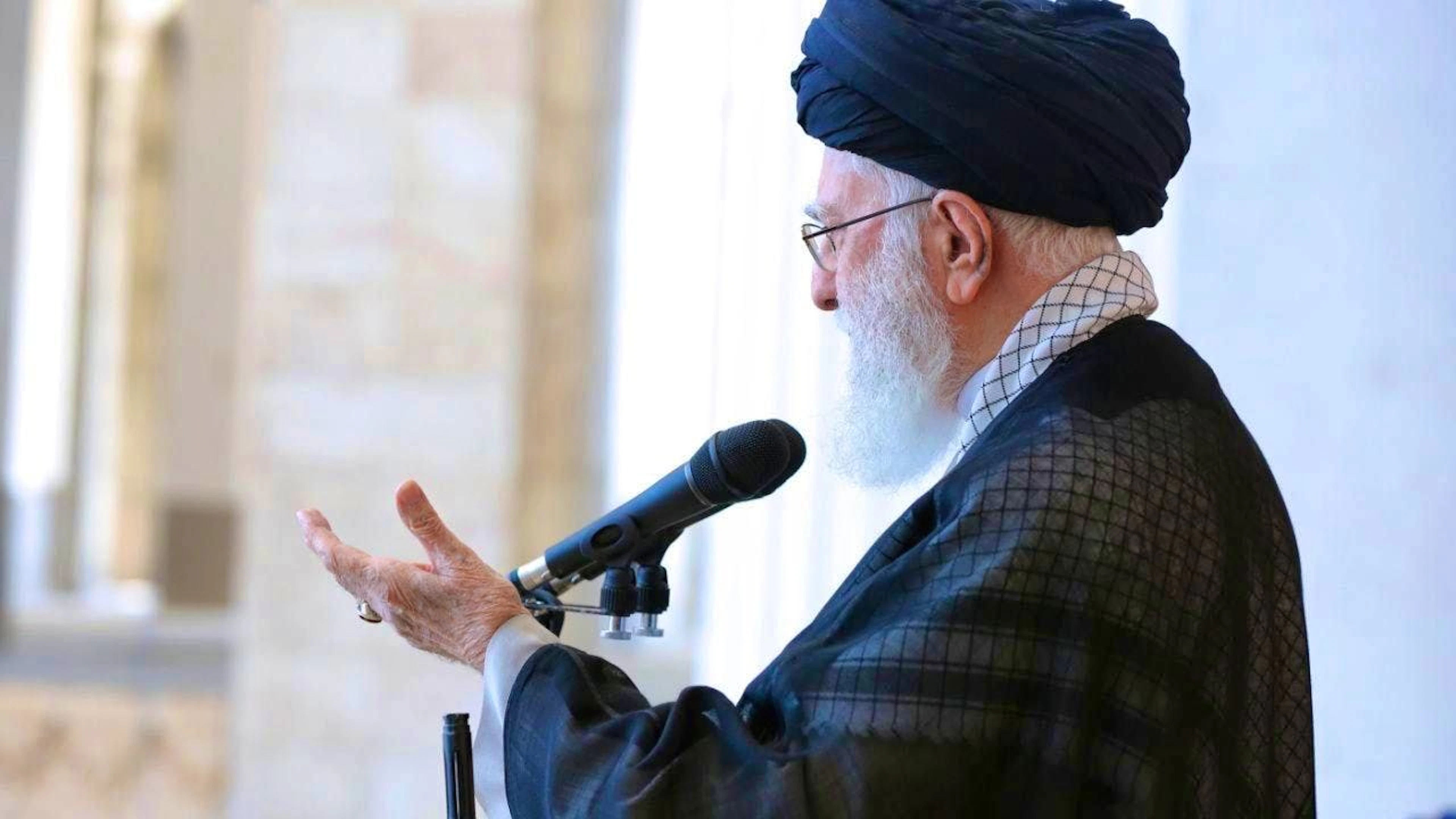 HANDOUT - The Iranian religious leader Ayatollah Ali Khamenei. Photo: -/Iranian Supreme Leader office/dpa
