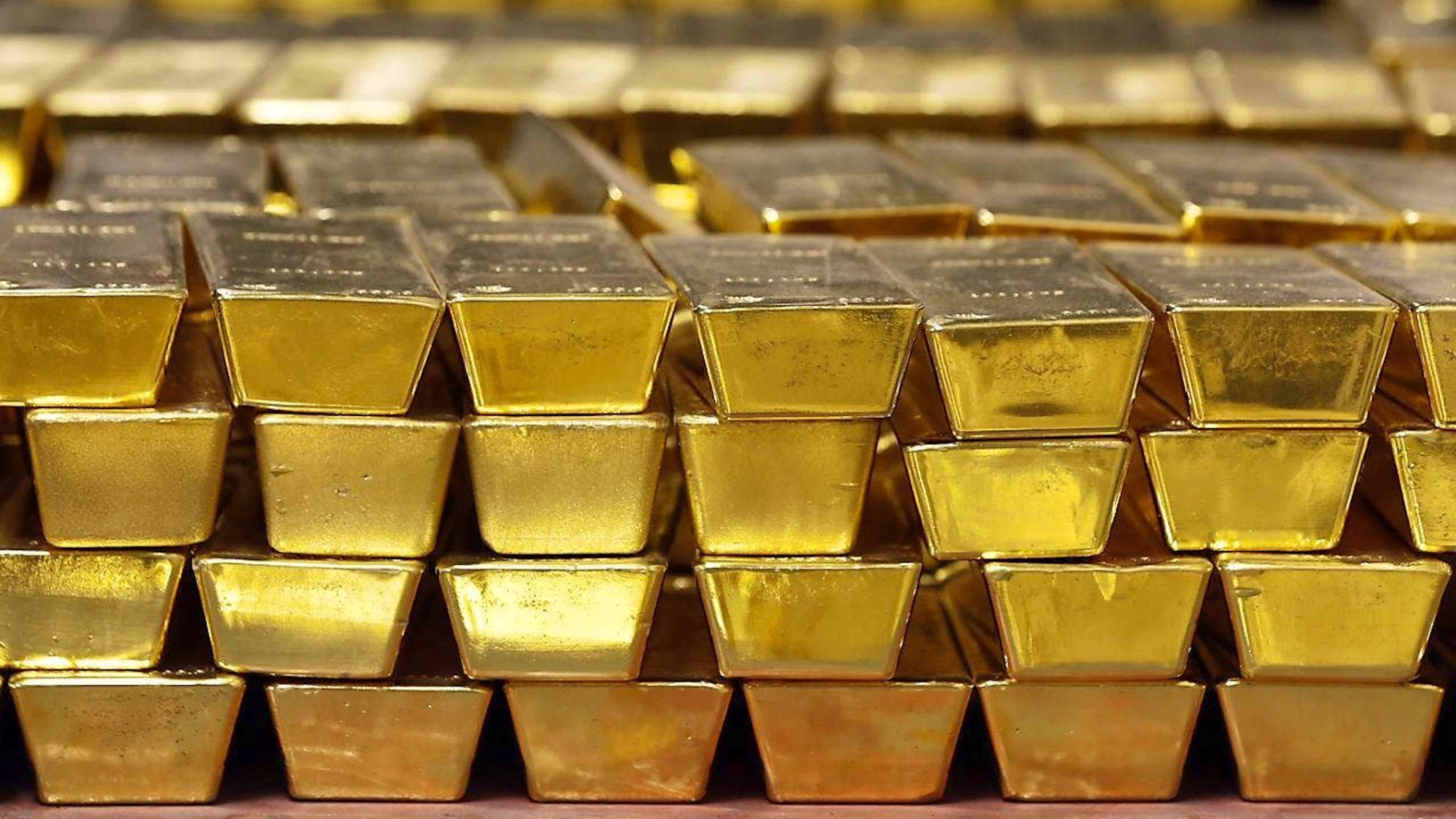 When privately owned gold is sold, it is usually out of necessity. (symbolic image)
