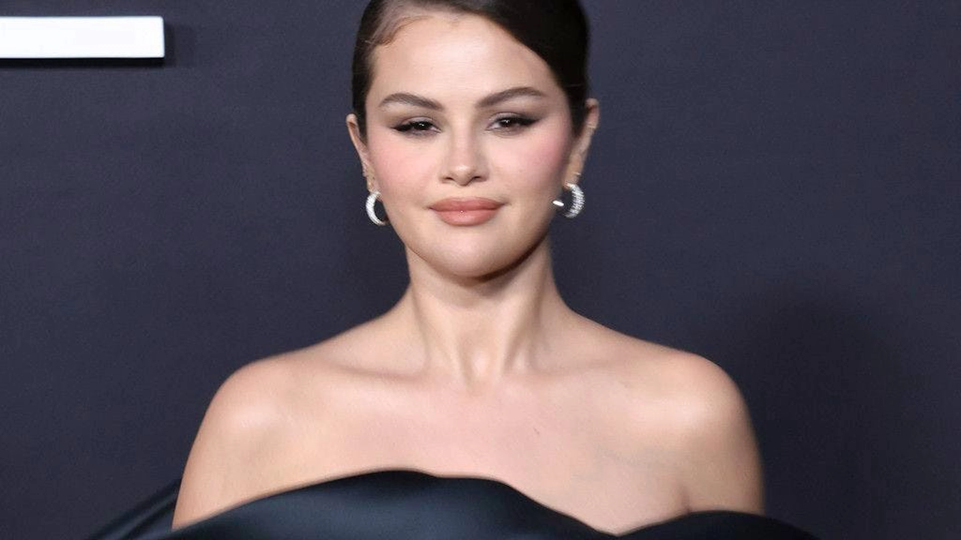 Selena Gomez se «fiche de ne pas ressembler à une brindille.»