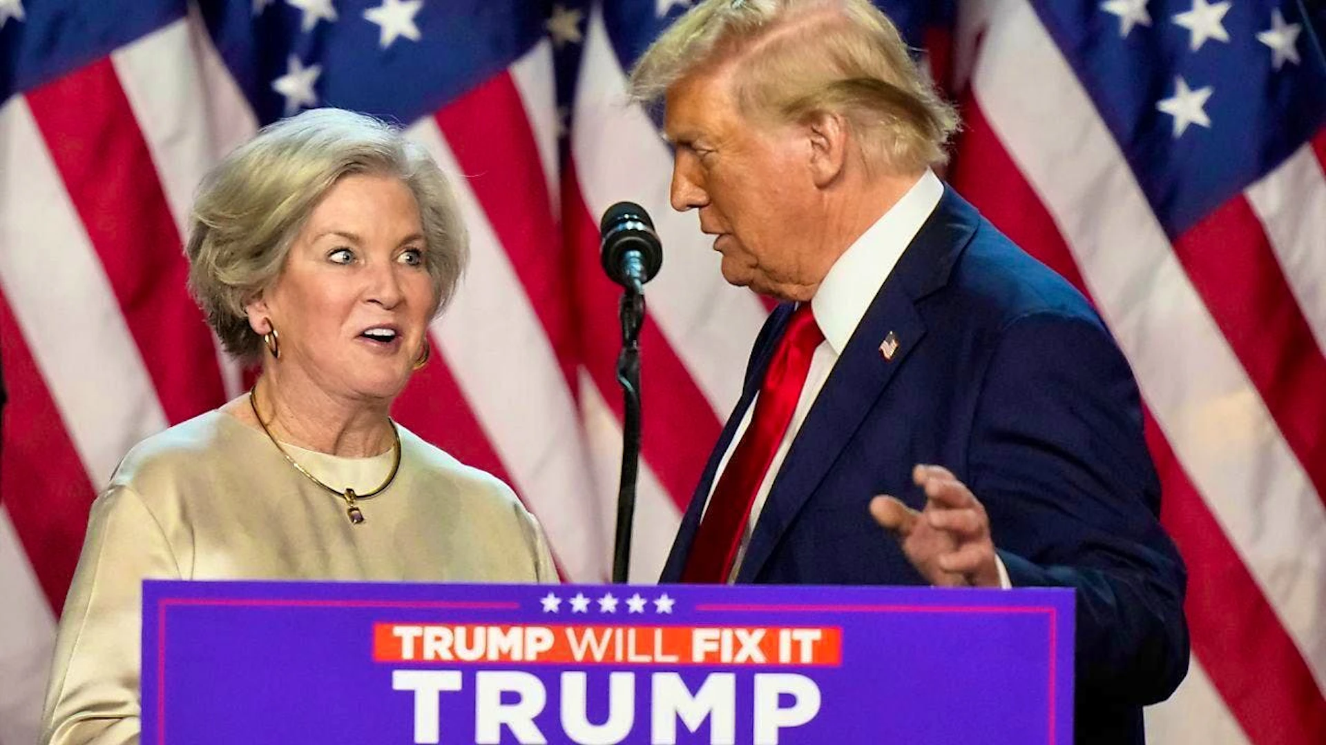 dpatopbilder - Republican presidential candidate and former US President Donald Trump brings Susie Wiles to the podium at an election party. Photo: Alex Brandon/AP/dpa