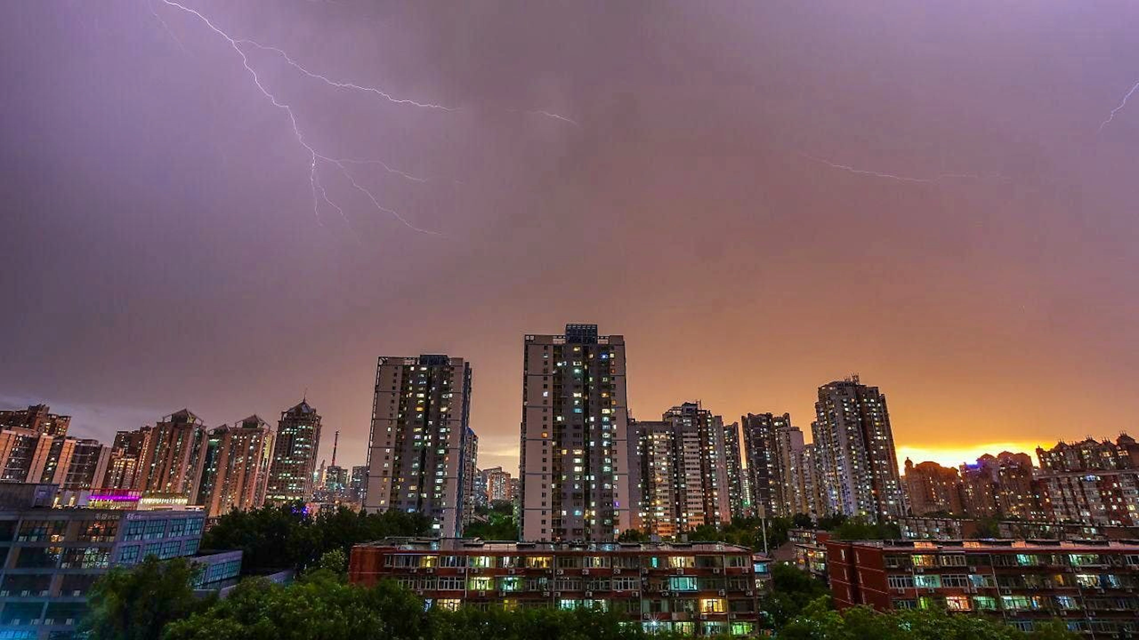 The Chinese government wants to provide financial support to local governments, some of which are heavily in debt, in order to boost the economy. (symbolic image)