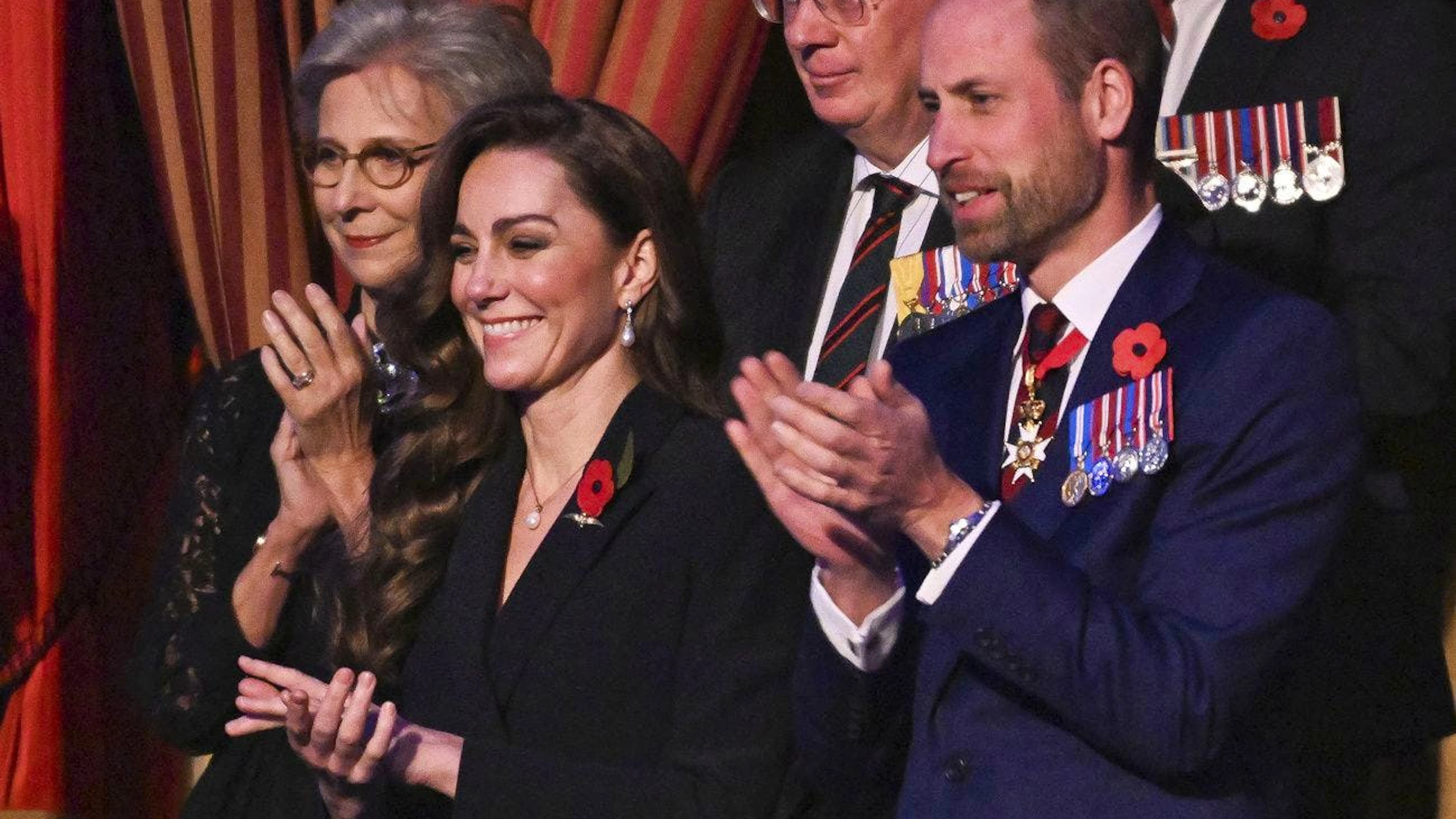 Back in Black: Prinzessin Kate und Prinz William am Festival of Remembrance in der Royal Albert Hall in London am 9. November 2024.