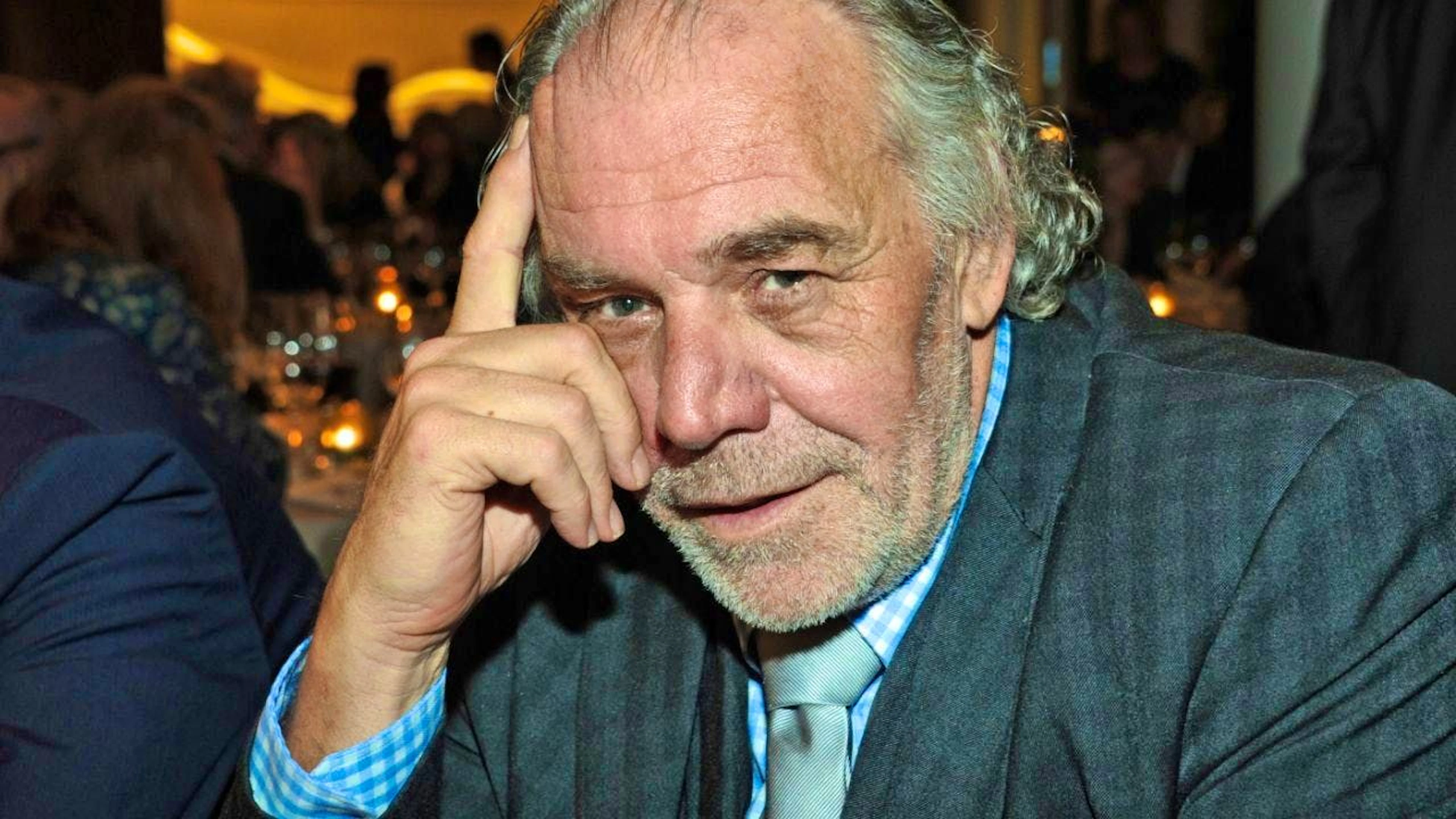 ARCHIVE - Christian Kohlund, actor, sits at the traditional ARD Advent dinner at the Bayerischer Hof. Photo: Ursula Düren/dpa