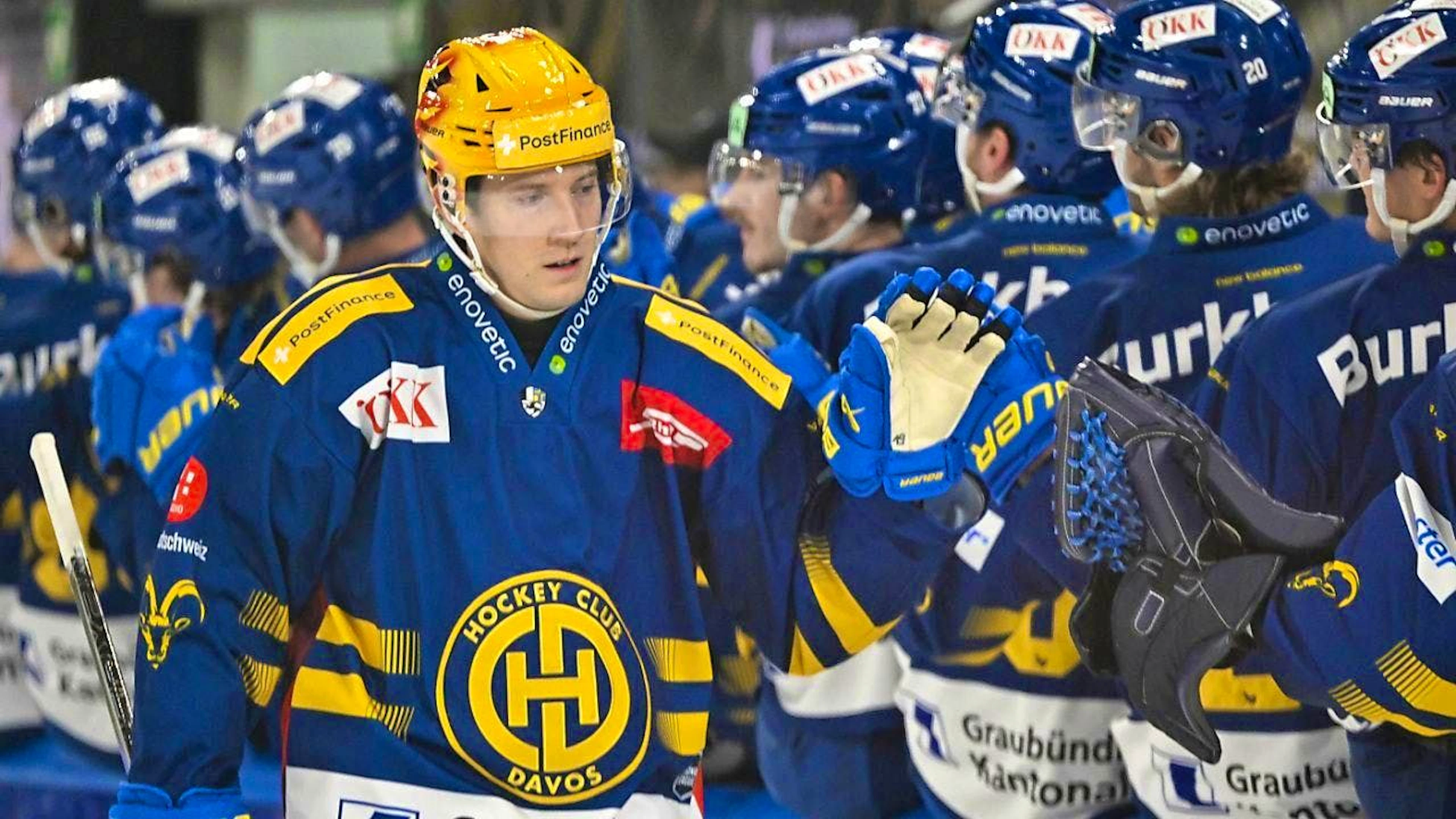 Adam Tambellini scored two goals and one assist for Davos against Ajoie in the first period