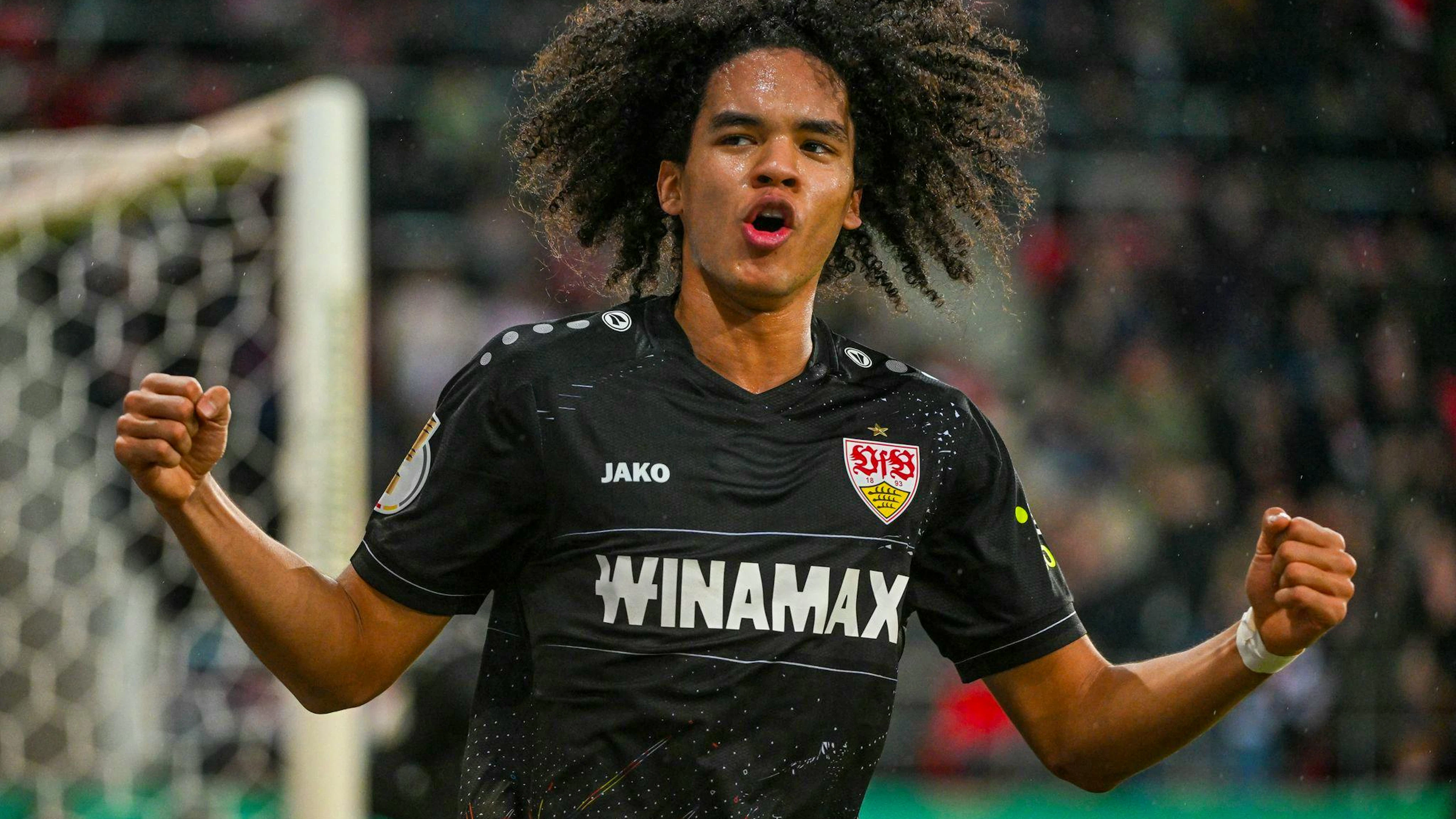 Anrie Chase beweist gegen Regensburg Köpfchen.