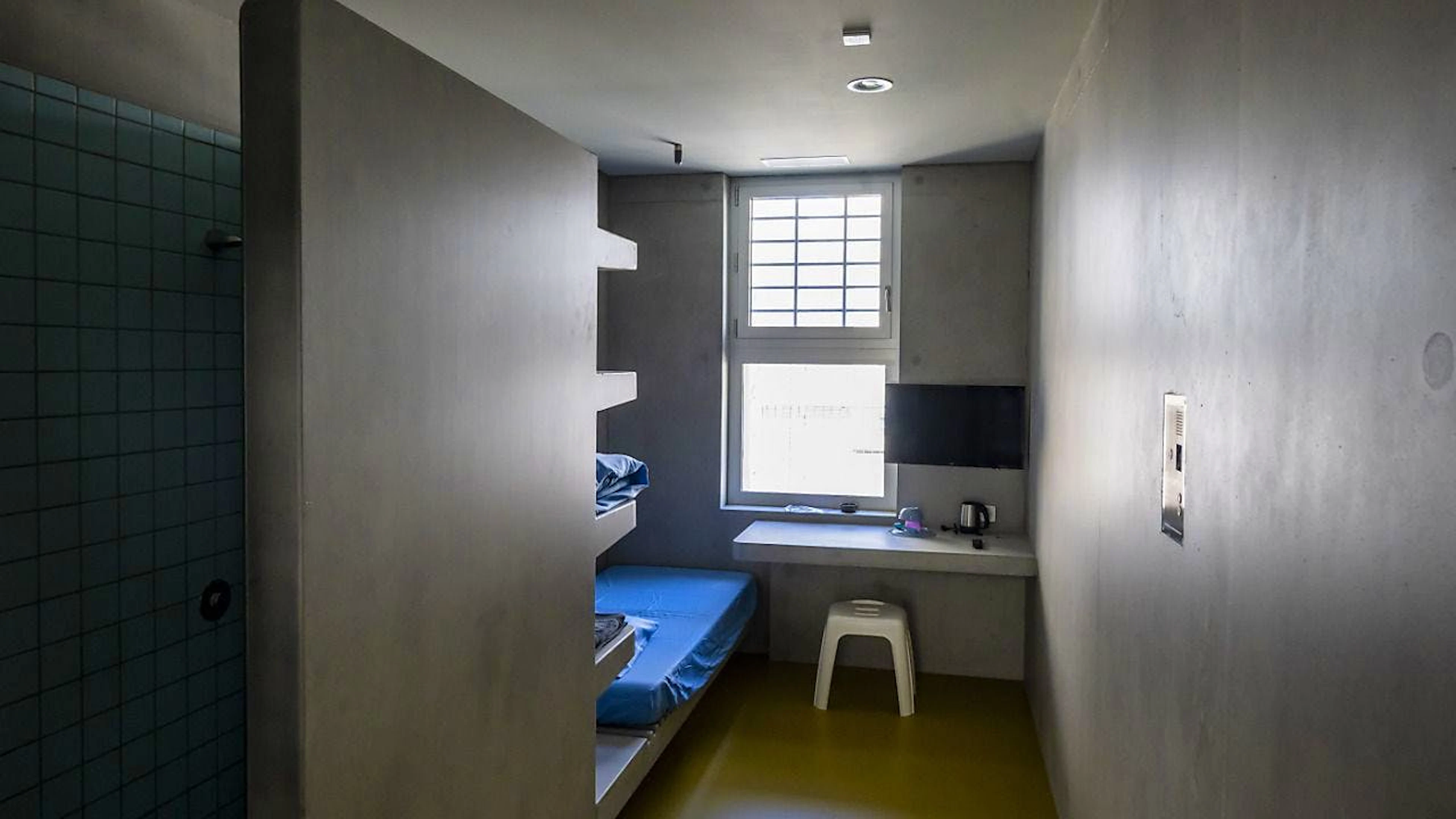 La justice thurgovienne envoie le prévenu en prison pour 15 ans. Elle a aussi prononcé son expulsion du territoire suisse pour 15 ans (photo symbolique).