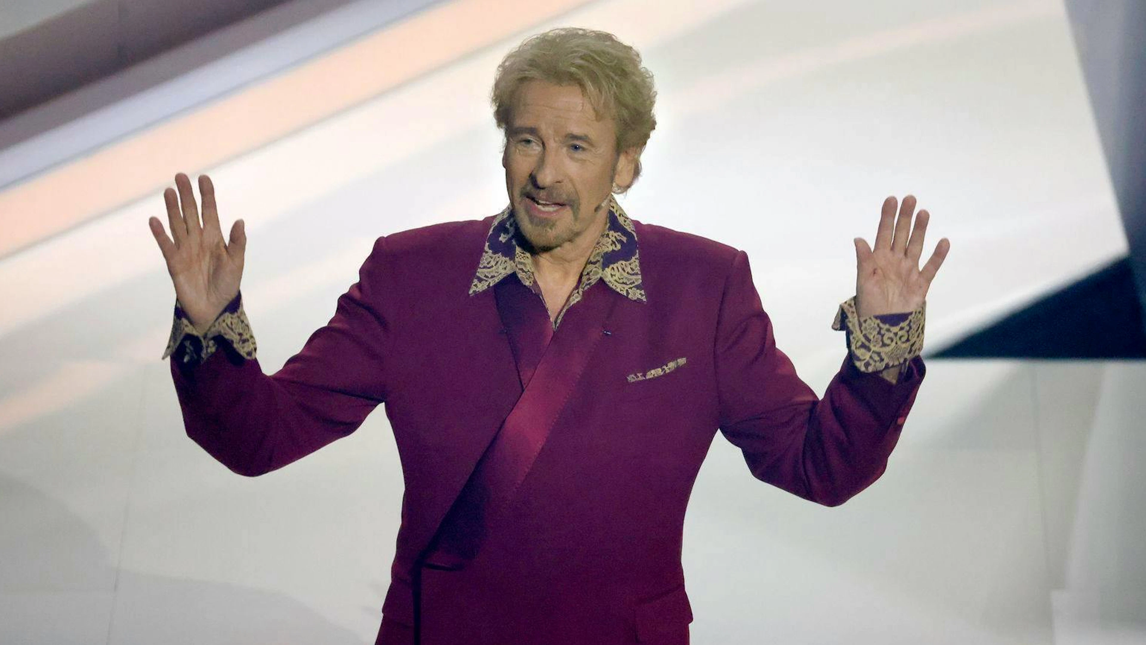 Thomas Gottschalk sorgte 2024 durch kontroverse Aussagen für Ärger. Nun hat er die Quittung bekommen: Der diesjährige «Super-Günter» geht an ihn.