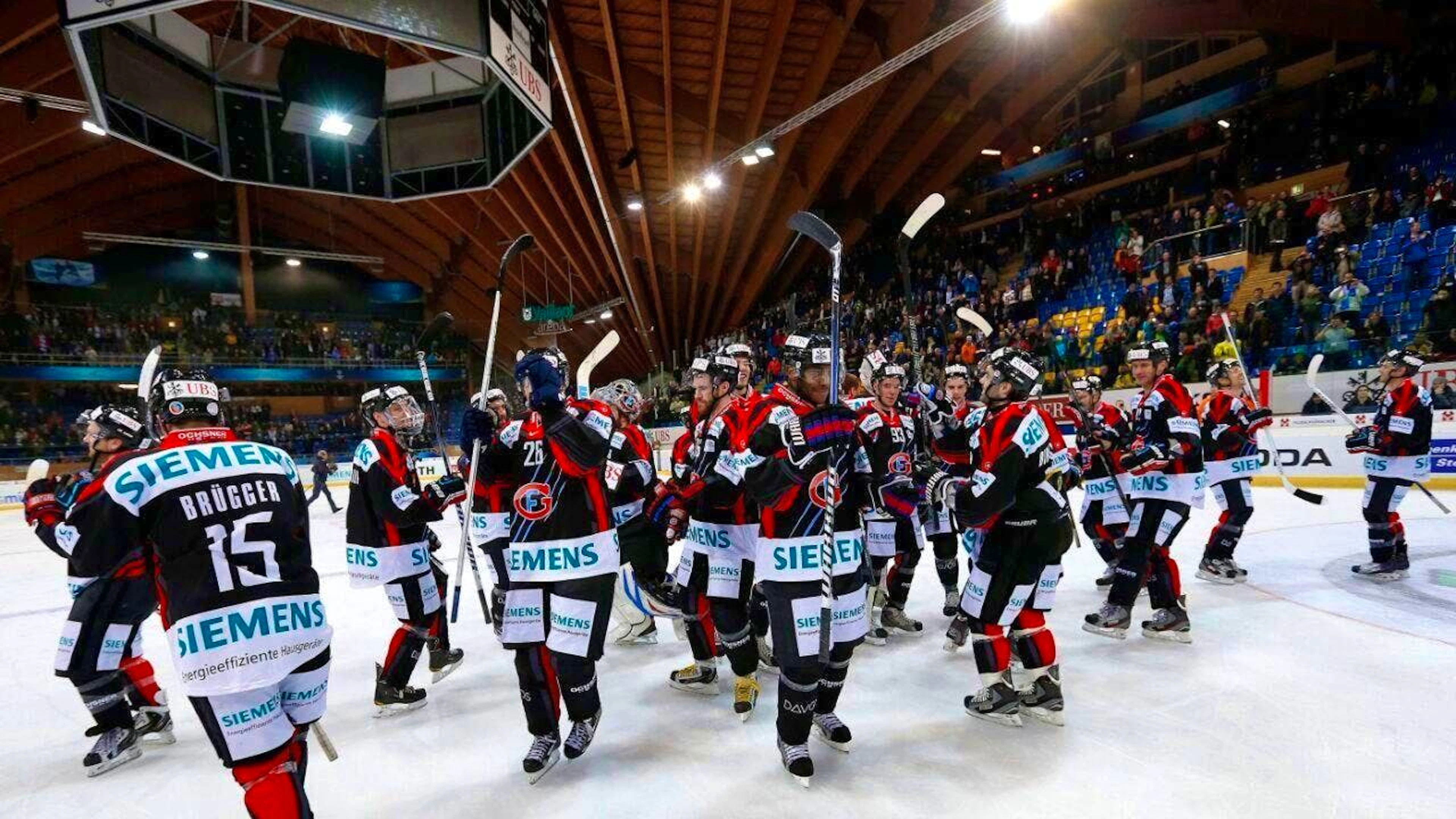 Fond memories: Fribourg-Gottéron danced all the way to the semi-finals in 2012, now they return to Davos in a difficult sporting situation