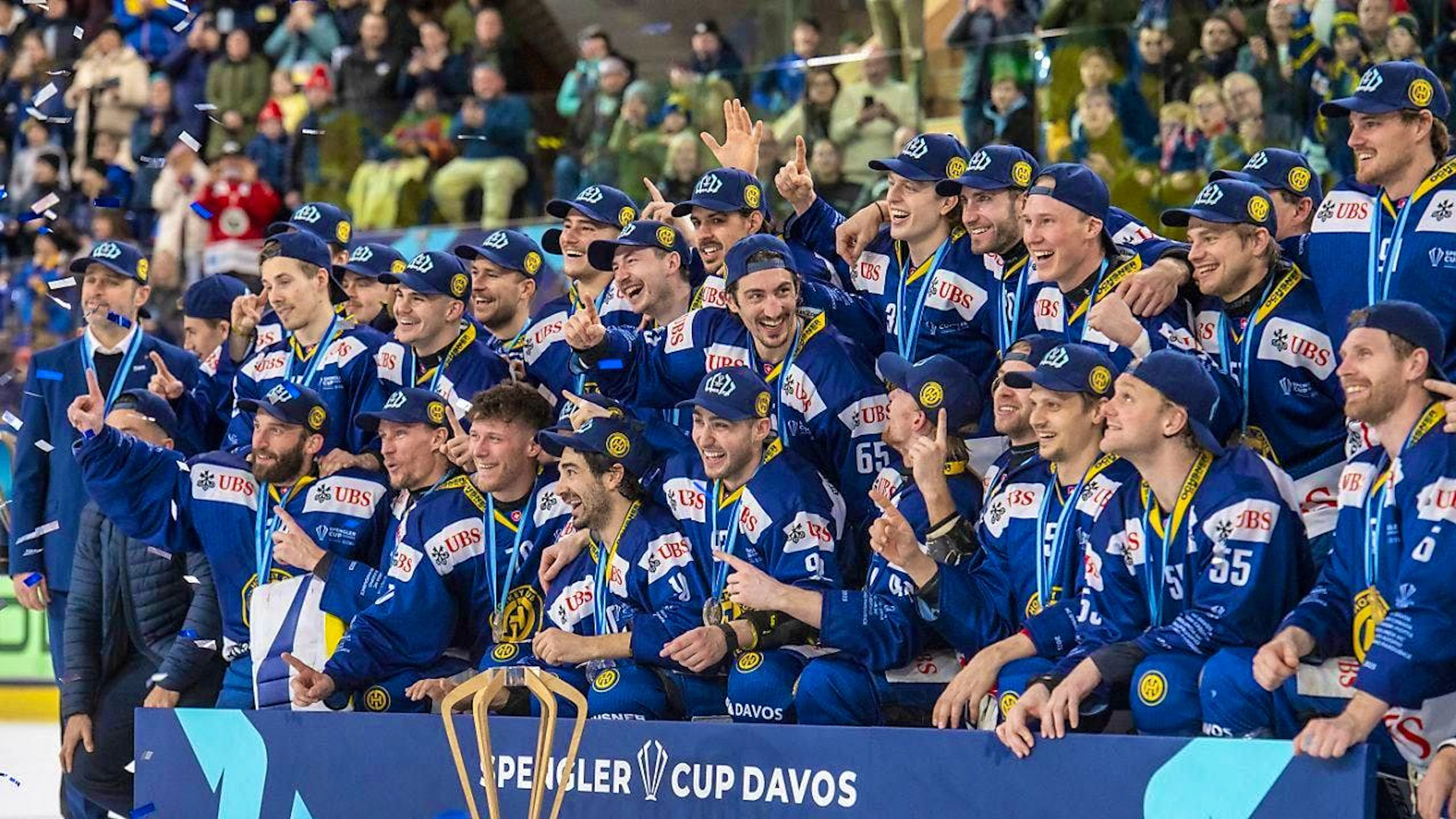 Defending champions: Last year, HC Davos caught up with record-holder Team Canada with its 16th victory