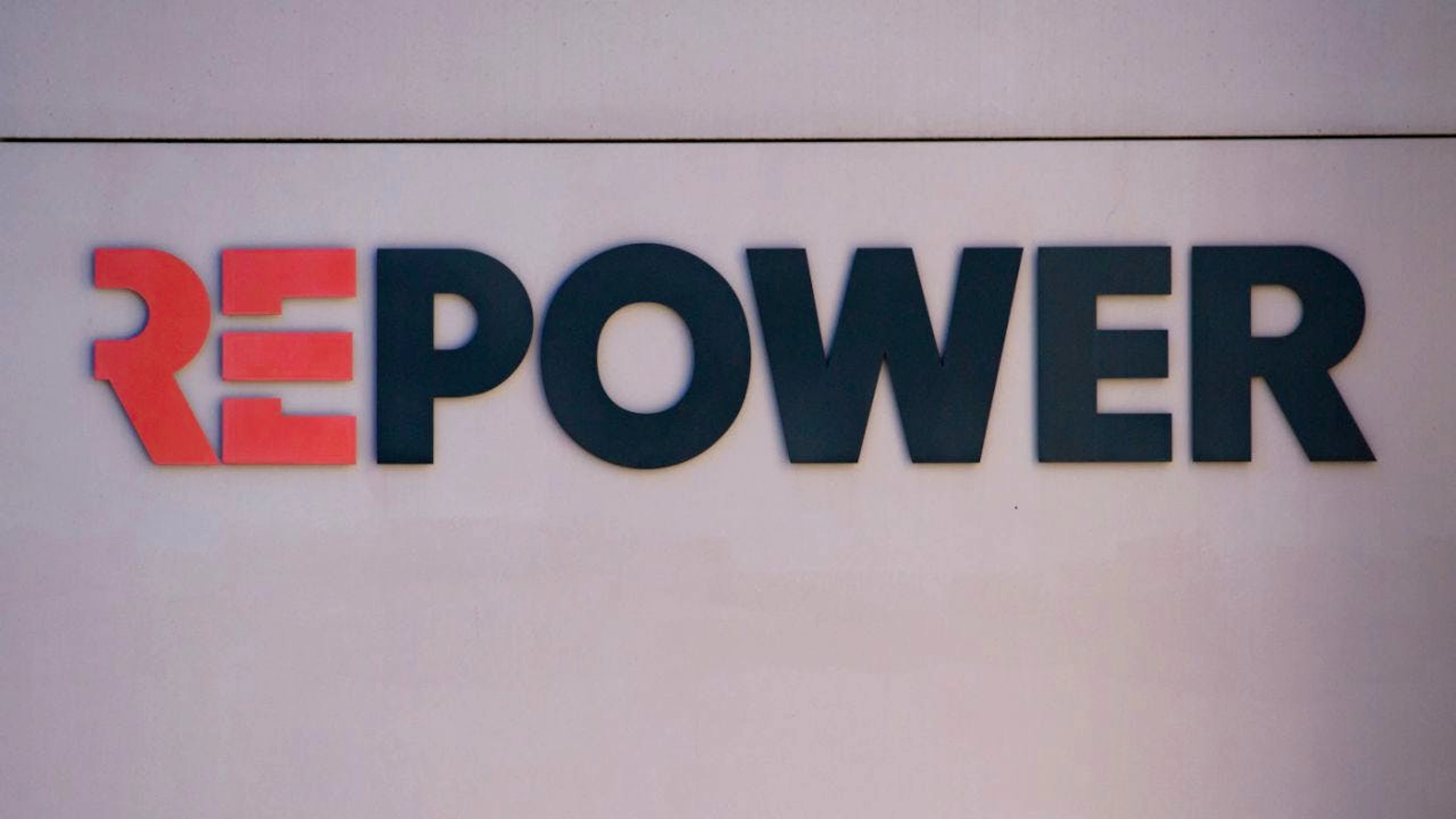 Das Bündner Energieunternehmen Repower wird ab 2027 Strom in die Region Moesa liefern. (Archivbild)