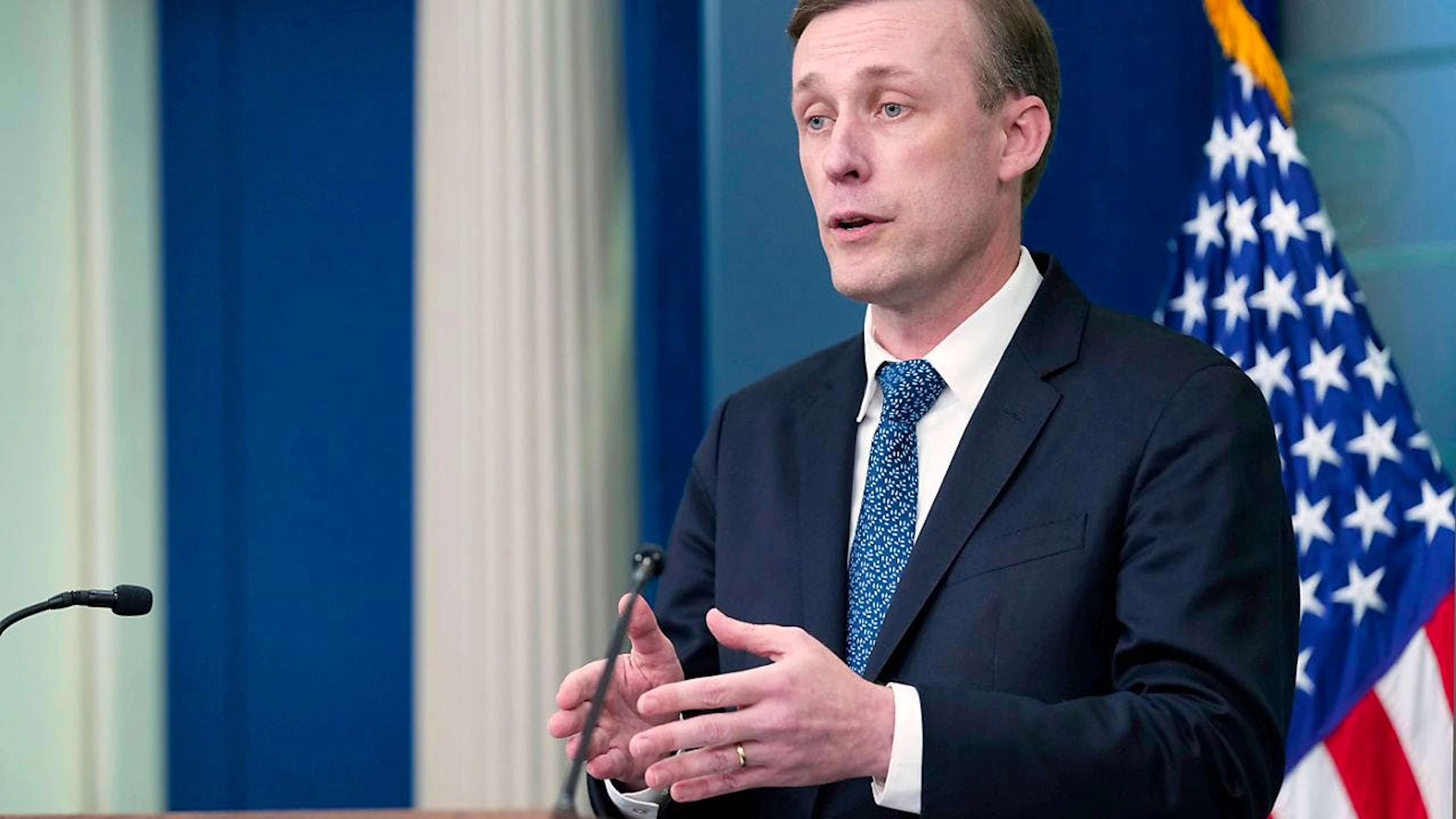 Jake Sullivan, Sicherheitsberater von US-Präsident Biden, spricht während des täglichen Briefings im Weißen Haus. Foto: Susan Walsh/AP/dpa
