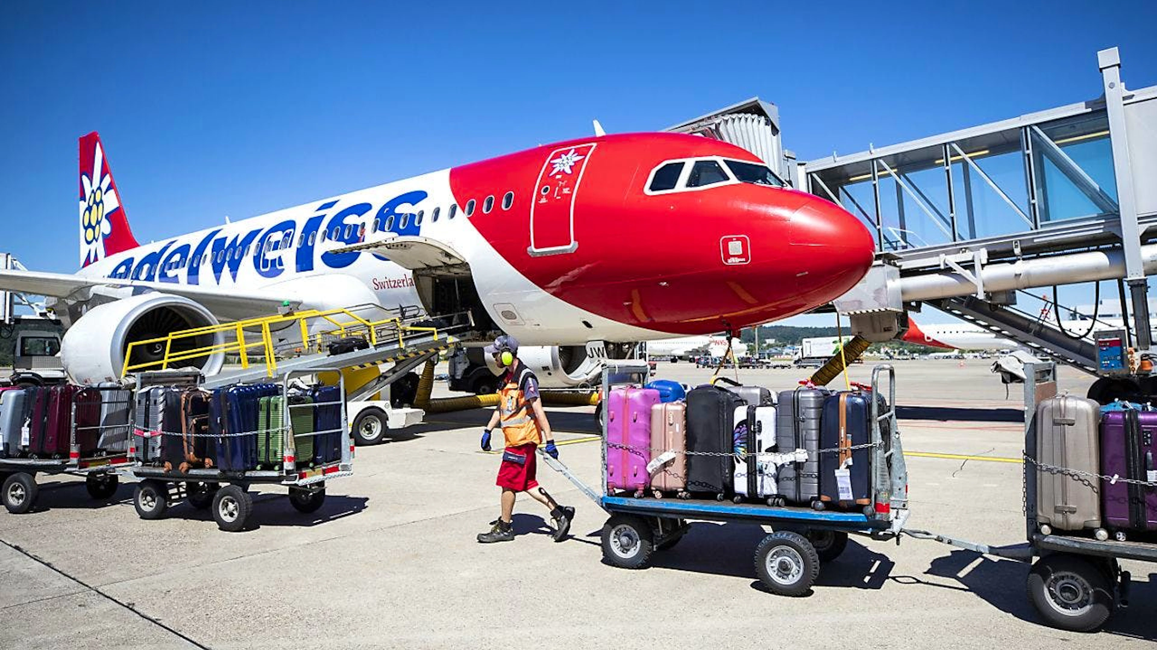 La compagnie aérienne Edelweiss va étoffer ses effectifs avec 350 nouveaux postes. (archive)