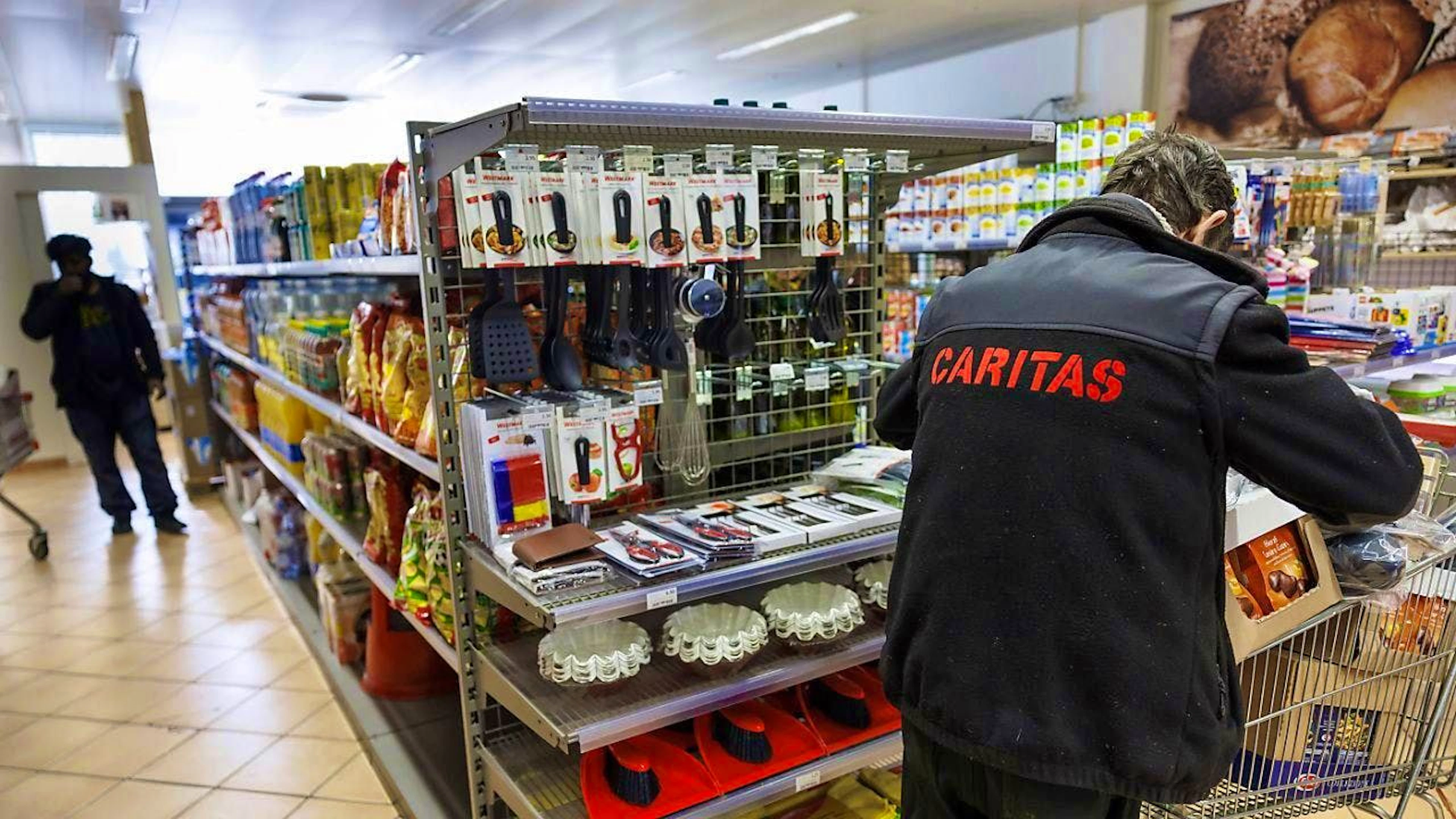 Caritas stores recorded a slight decline in sales in 2024. (archive image)