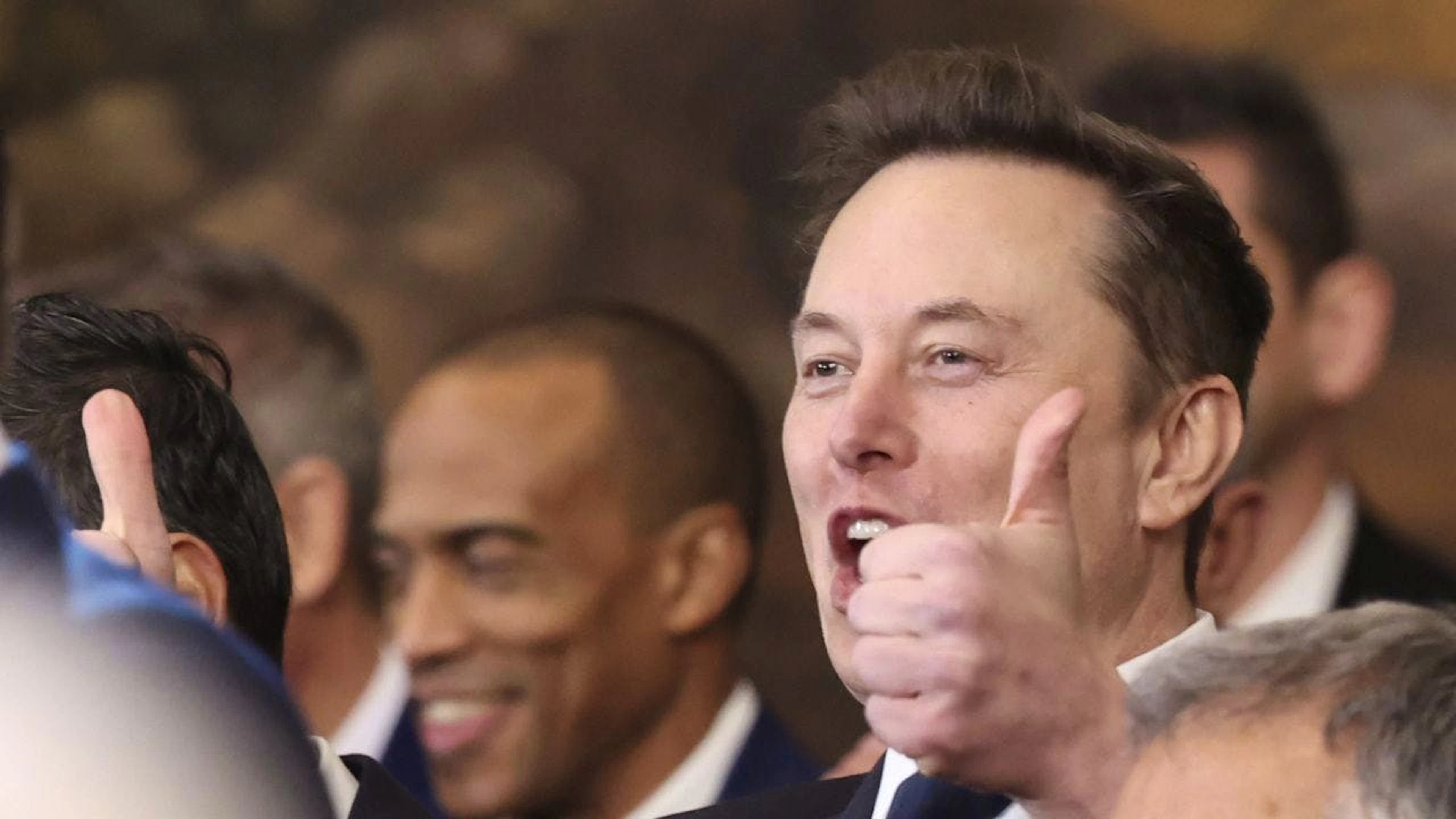 Die chinesische Regierung erwägt laut Medienberichten einen Verkauf von Tiktok an den Tech-Milliardär und Trump-Verbündeten Elon Musk. Auch Trump kann sich das vorstellen.