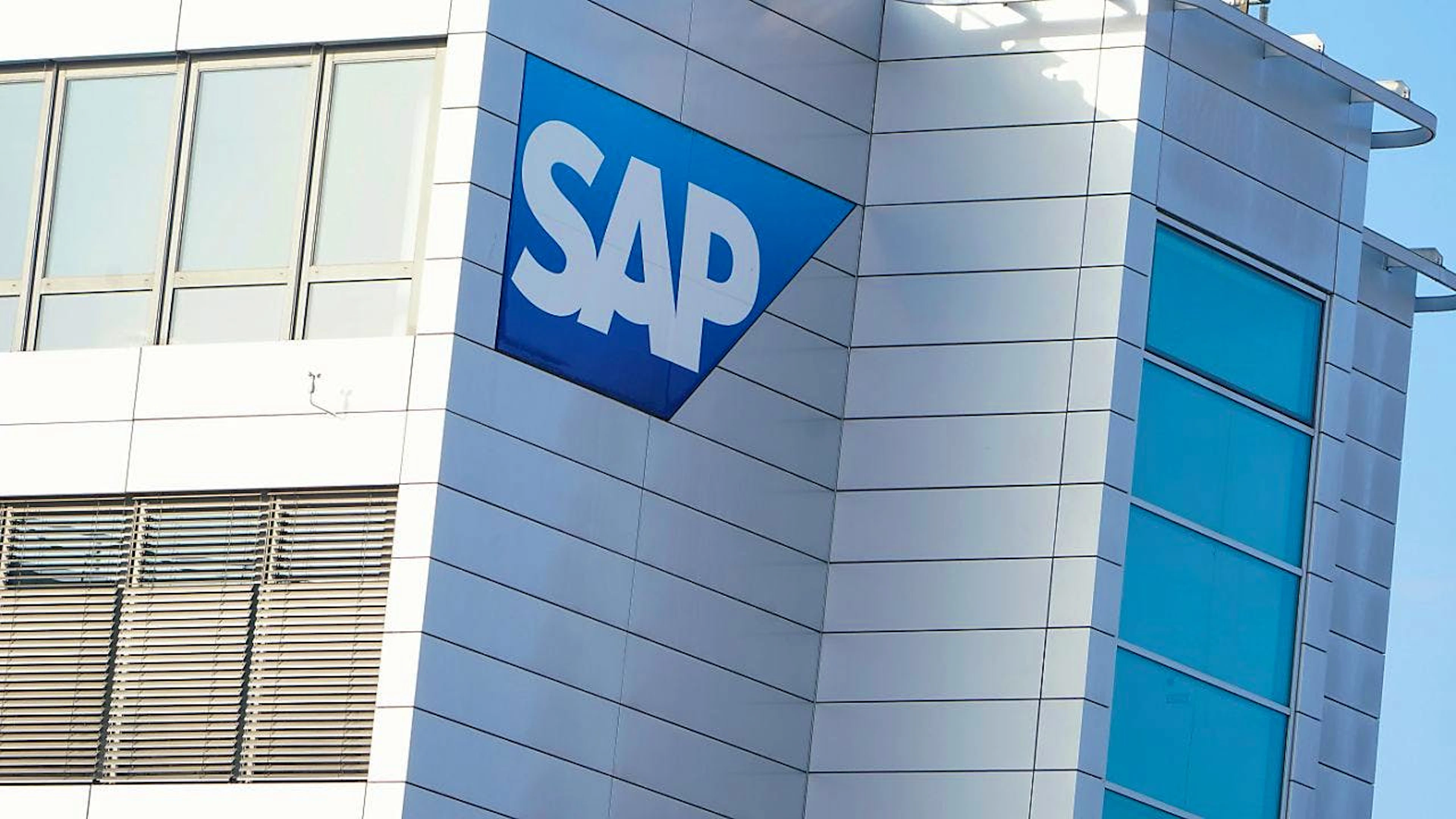Das Geschäftsmodell funktioniert wieder: SAP steigert Umsätze und Gewinne. (Archivbild)