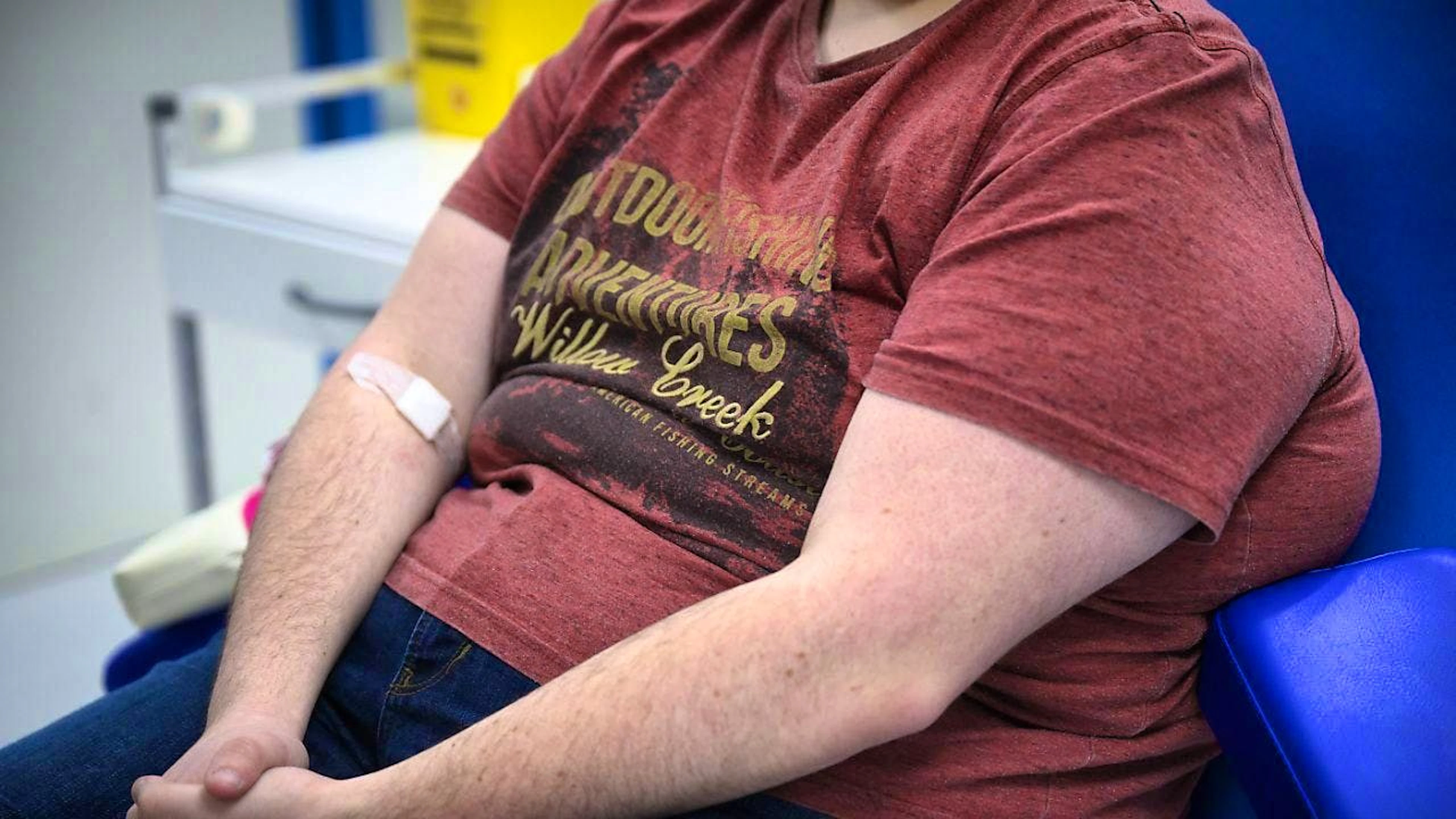 Scientists are trying to find out why some overweight people stay healthy. (archive picture)