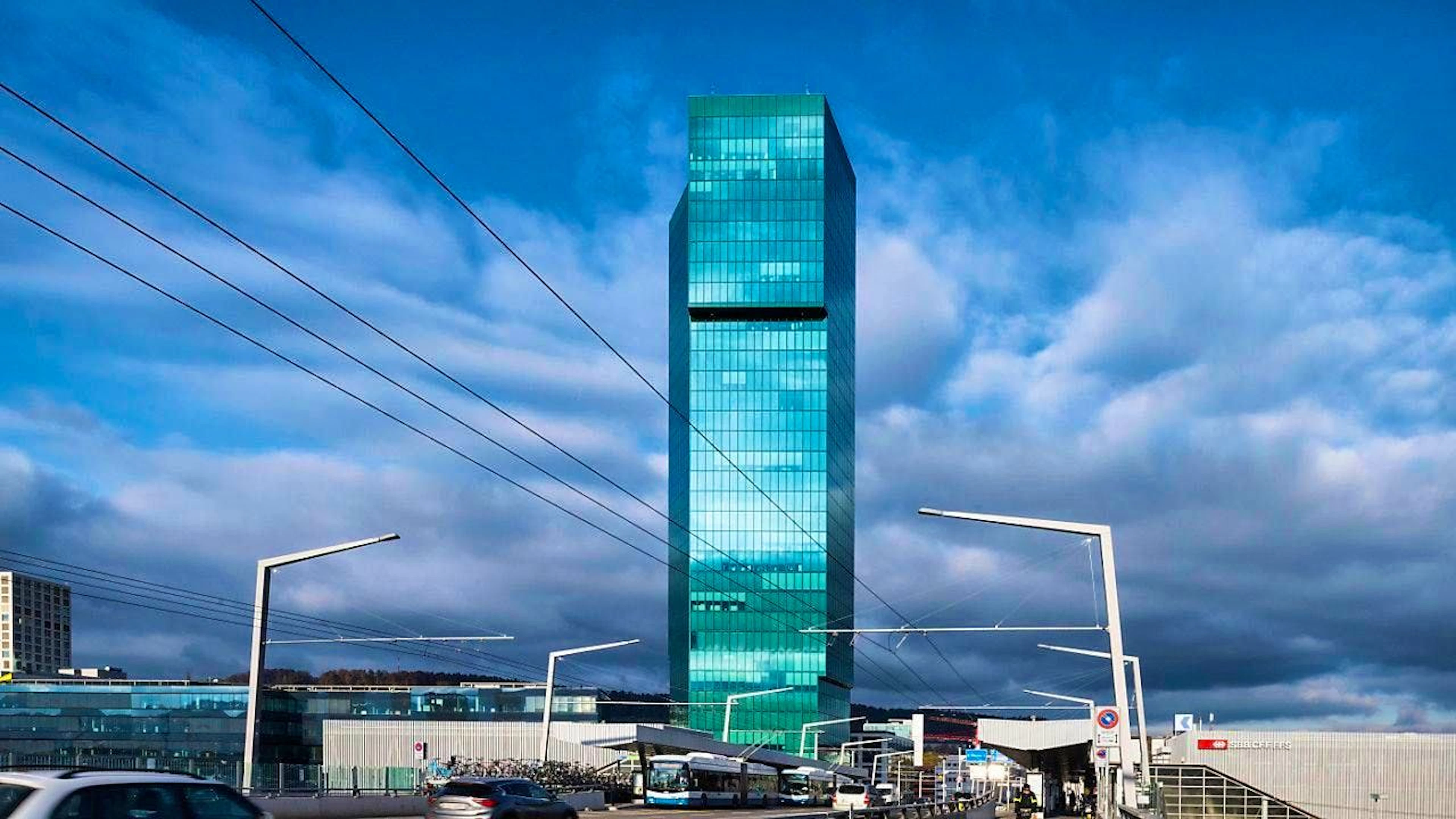 The real estate group Swiss Prime Site performed well operationally in the past financial year. The company, which owns the Prime Tower in Zurich, made significantly more profit than in the previous year. (archive image)