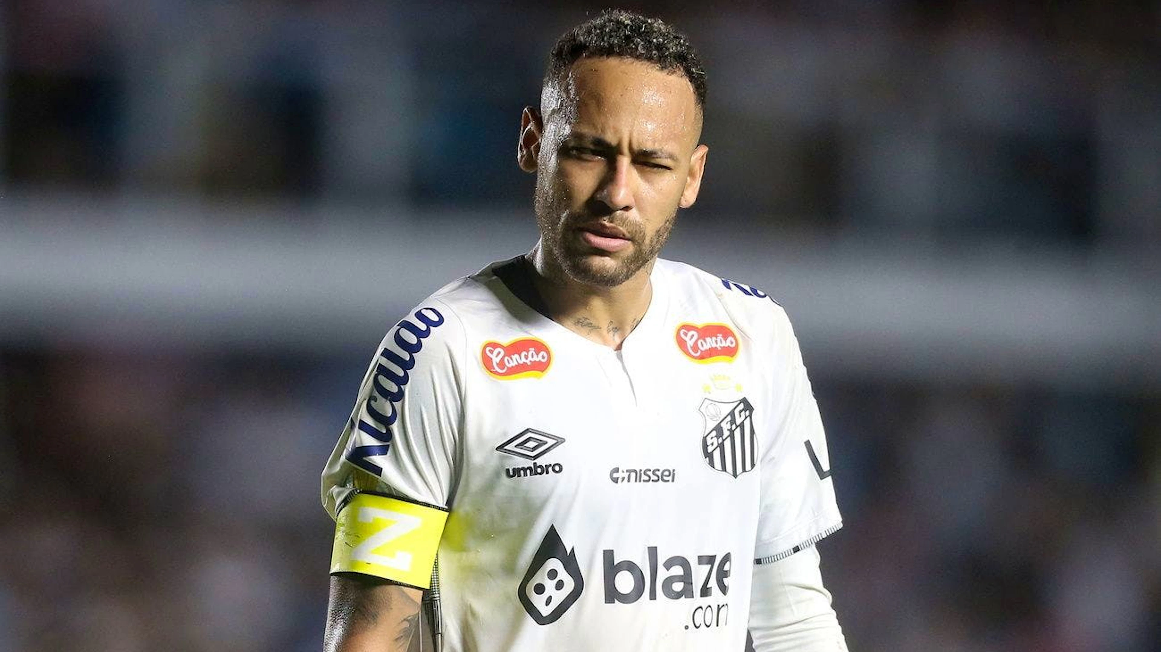 Neymar zurück bei Santos.