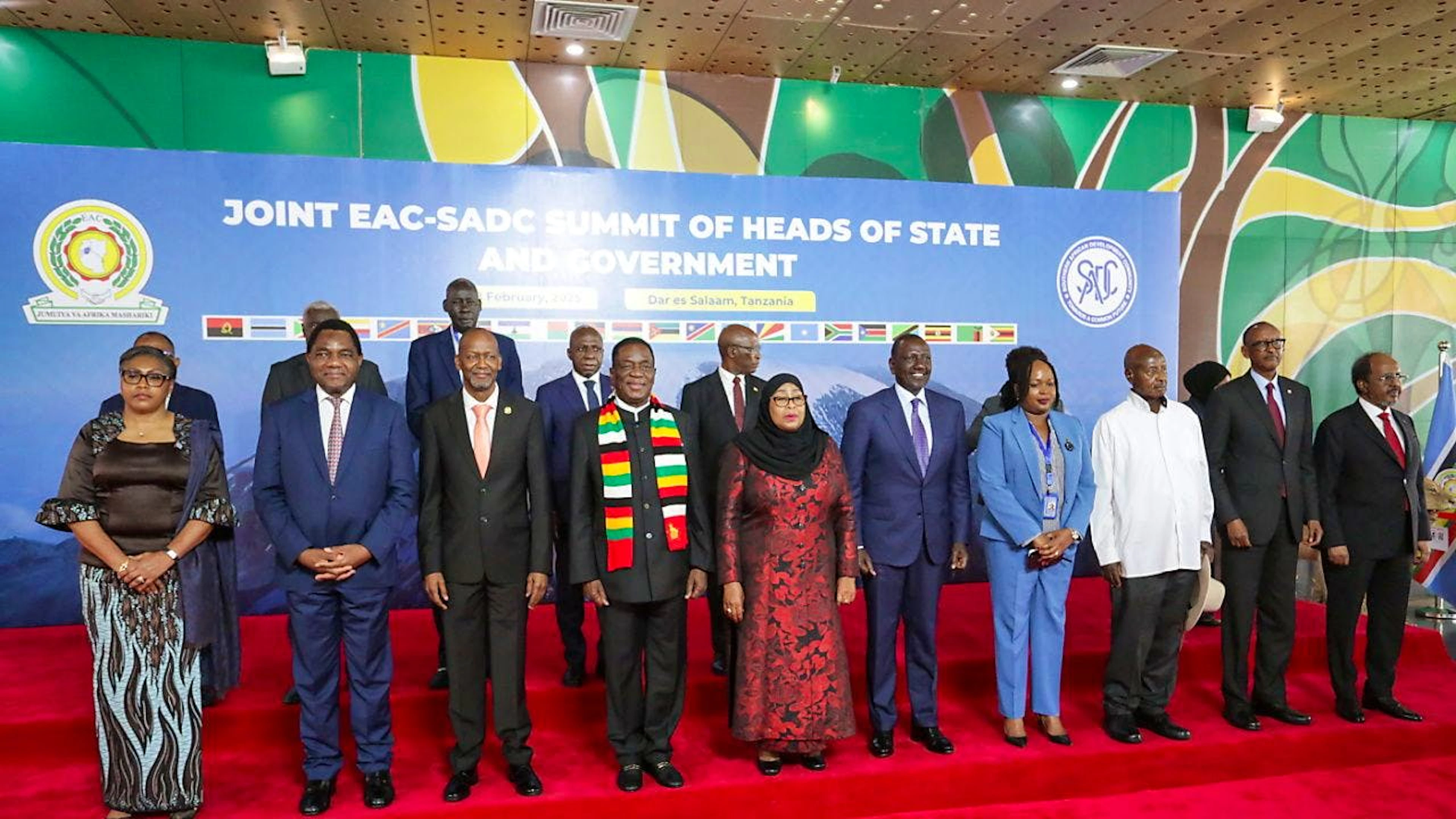 Les dirigeants de l'Afrique de l'Est et australe étaient réunis en sommet régional samedi à Dar es Salaam, en Tanzanie. Leur objectif était de trouver une issue au conflit dans l'est de la RDC, où le M23 et ses alliés rwandais gagnent du terrain.