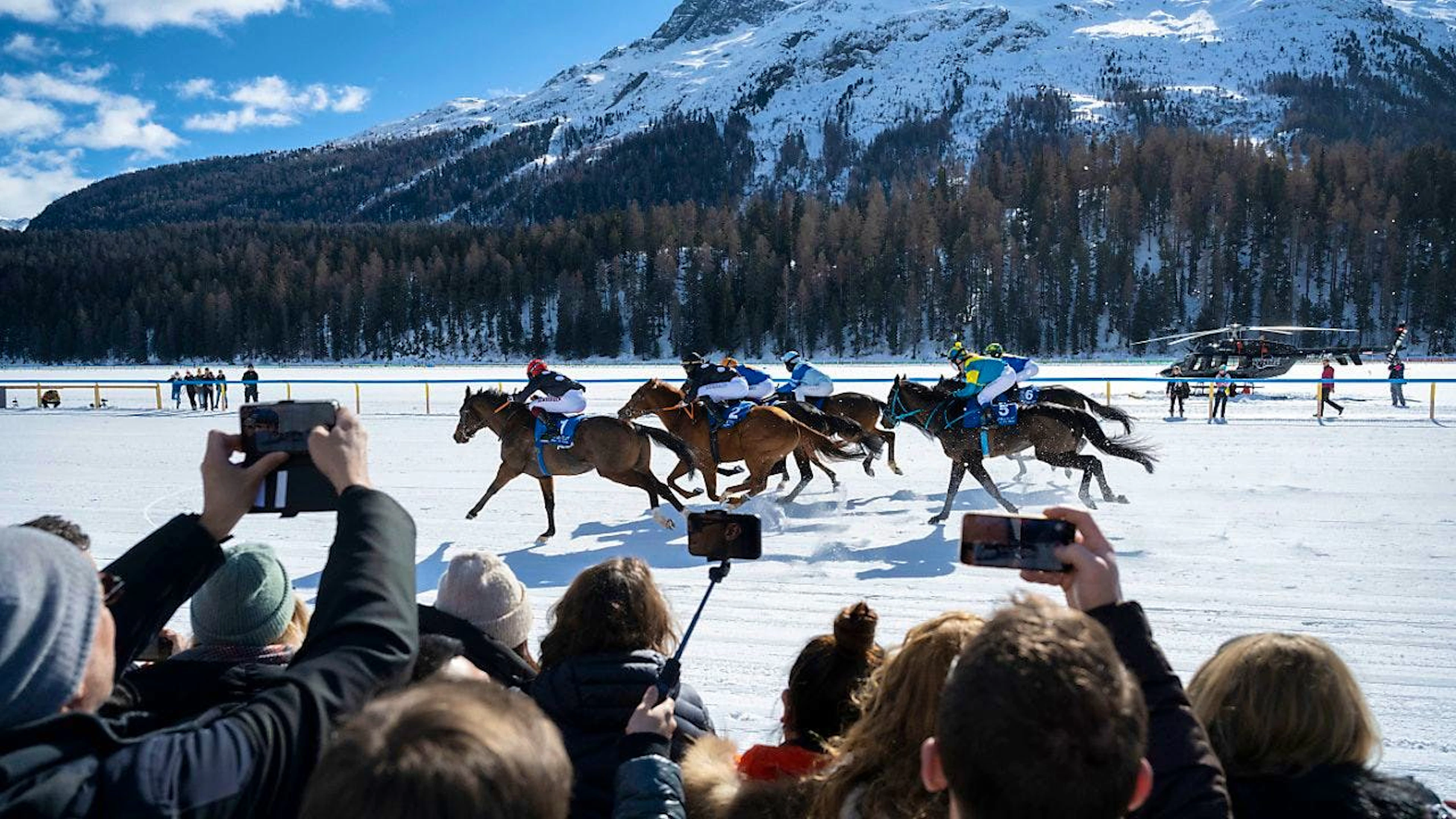 White Turf war an diesem Wochenende auf dem St. Moritzersee wieder möglich