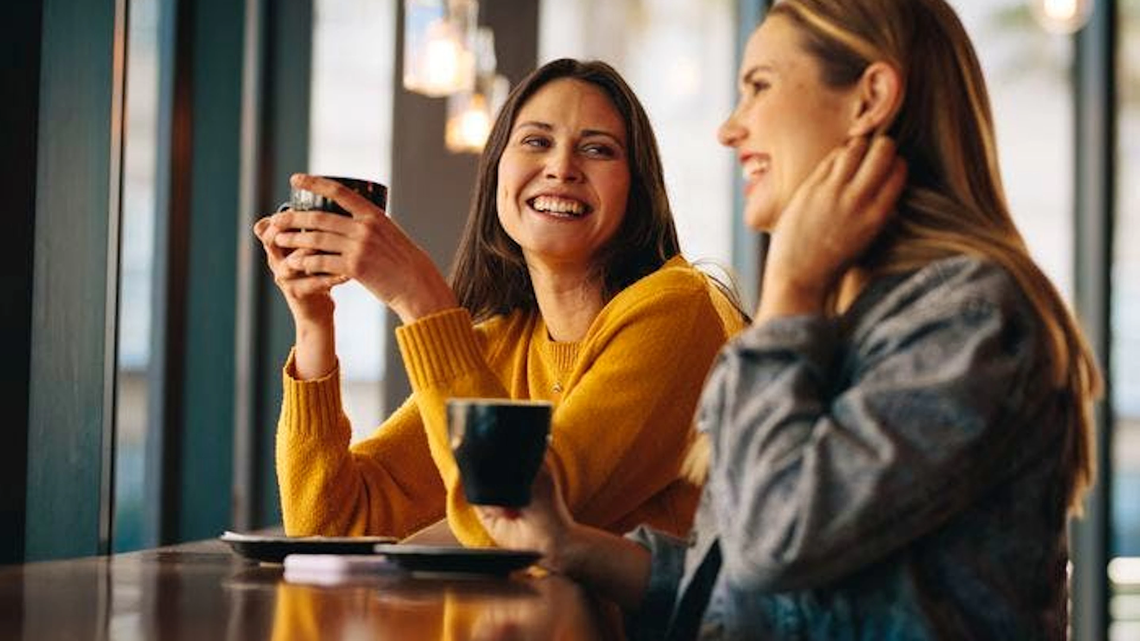 Eine Studie belegt, dass Frauen zwischen 25 und 65 Jahren täglich etwa 3000 Wörter mehr sprechen als Männer, ausserhalb dieser Altersgruppe gibt es keinen Unterschied.