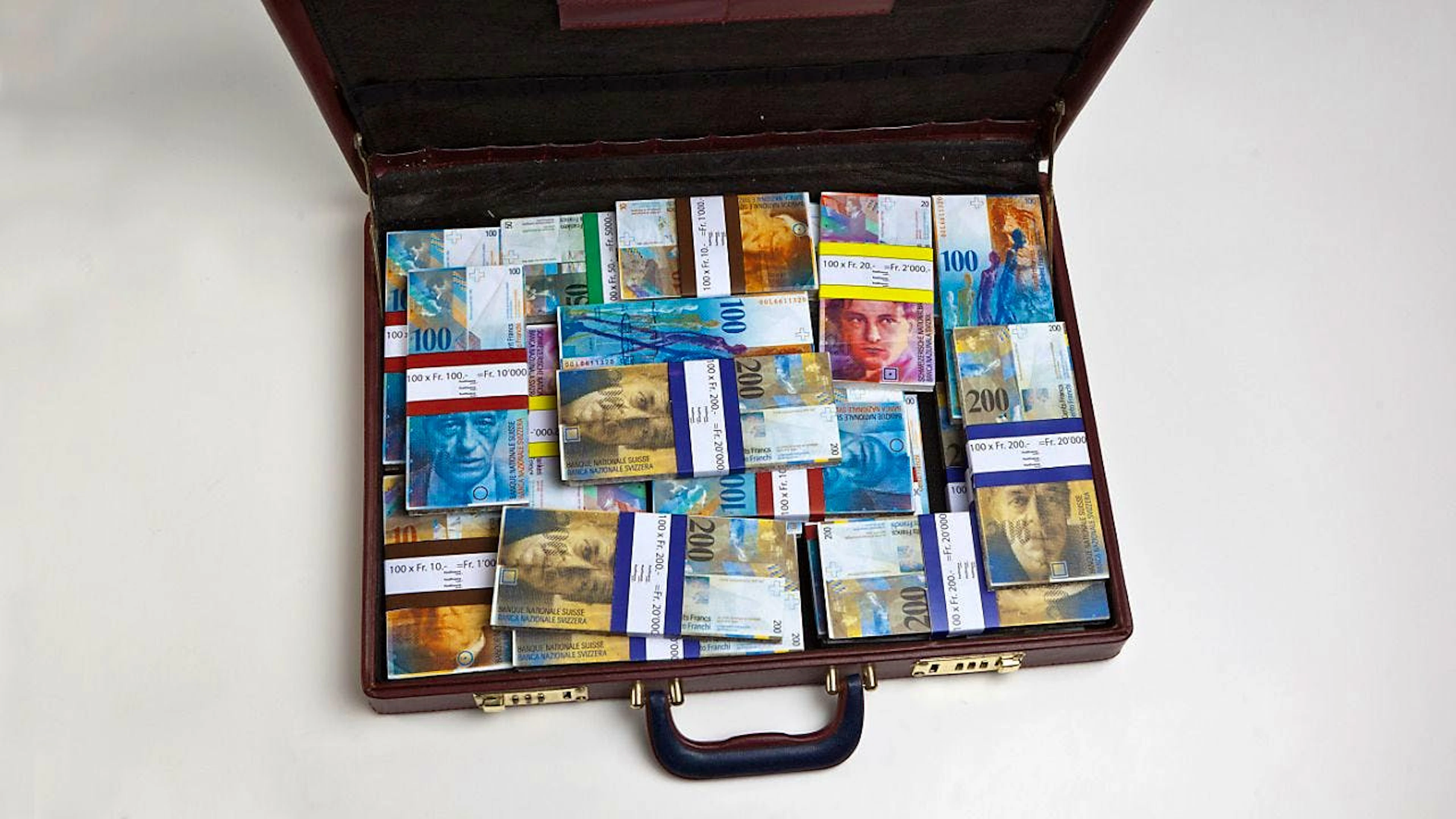 Les Panama Papers ont montré qu’en Suisse aussi, des acteurs pouvaient fournir des services de nature problématique, selon Transparency International (photo d'illustration).