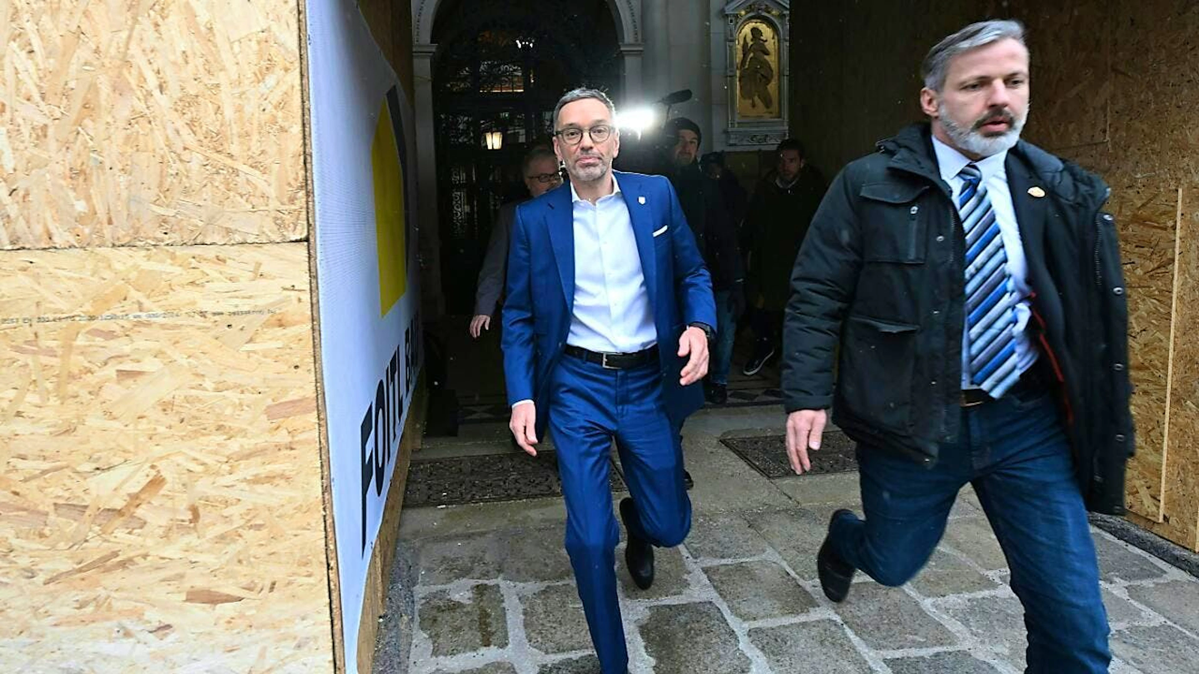 FPÖ-Chef Herbert Kickl vor Beginn der Koalitionsverhandlungen zwischen FPÖ und ÖVP in Wien. Foto: Georg Hochmuth/APA/dpa