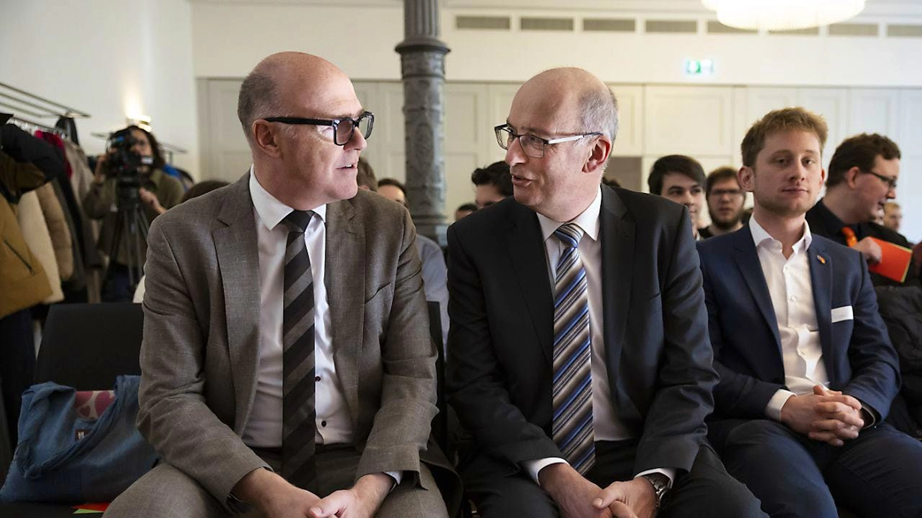 Die beiden Bundesratskandidaten Markus Ritter, Nationalrat Mitte Kanton St. Gallen und Martin Pfister, Regierungsrat Kanton Zug, links, überzeugten die Jungpartei.