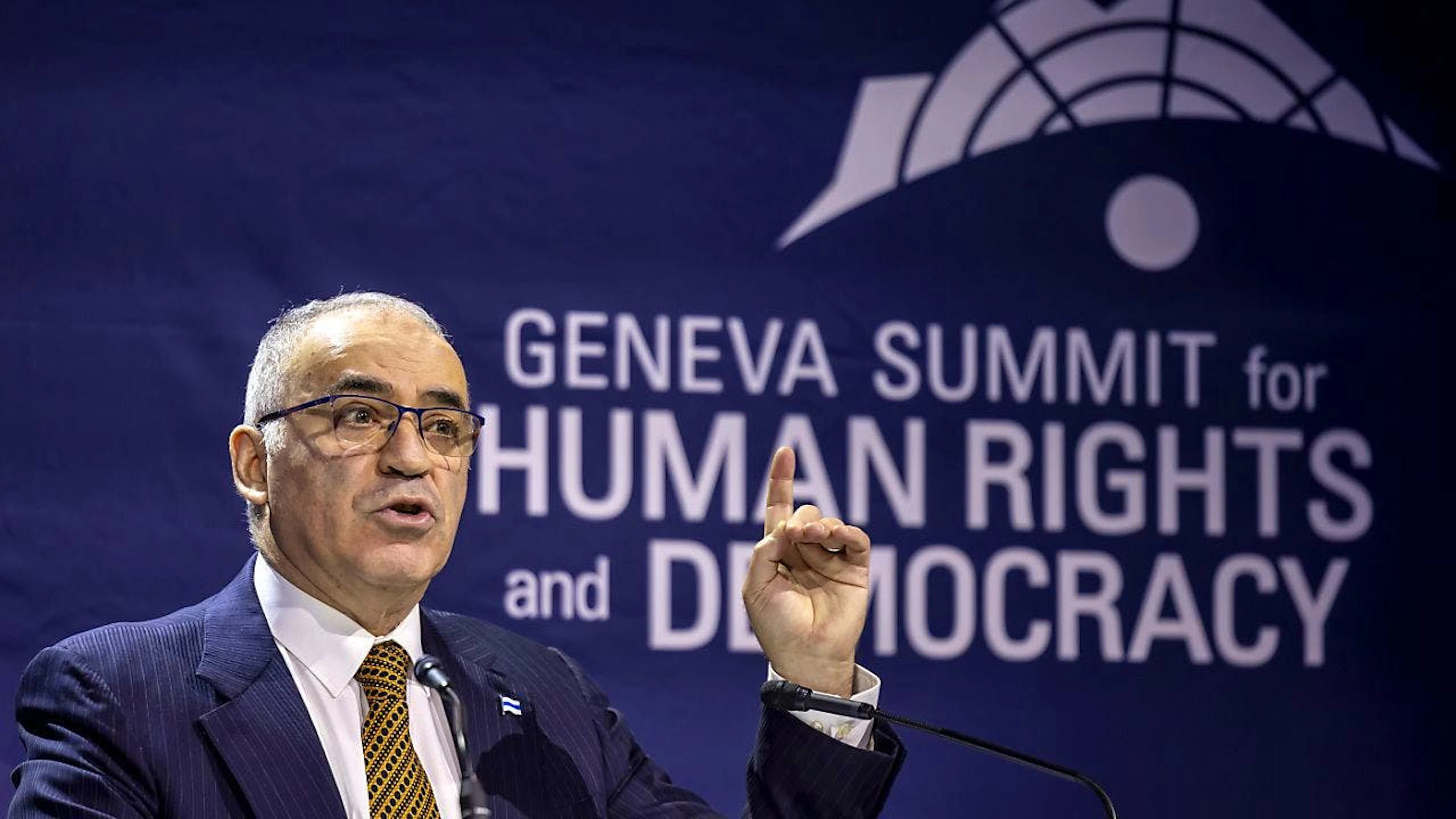Kasparov è stato fra i protagonisti della riunione di Ginevra.