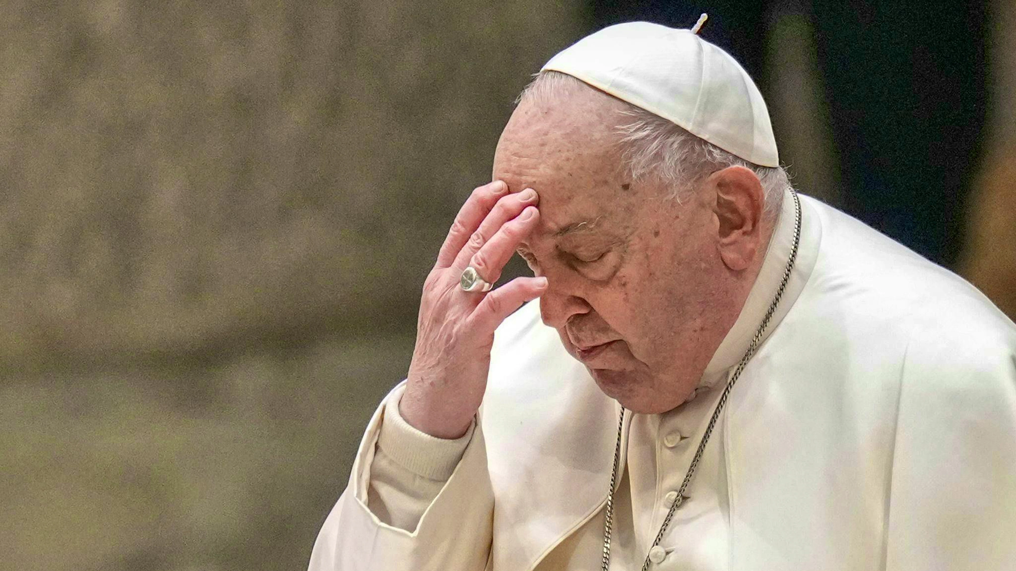 Pope Francis is currently being treated in a hospital in Rome. (archive picture)